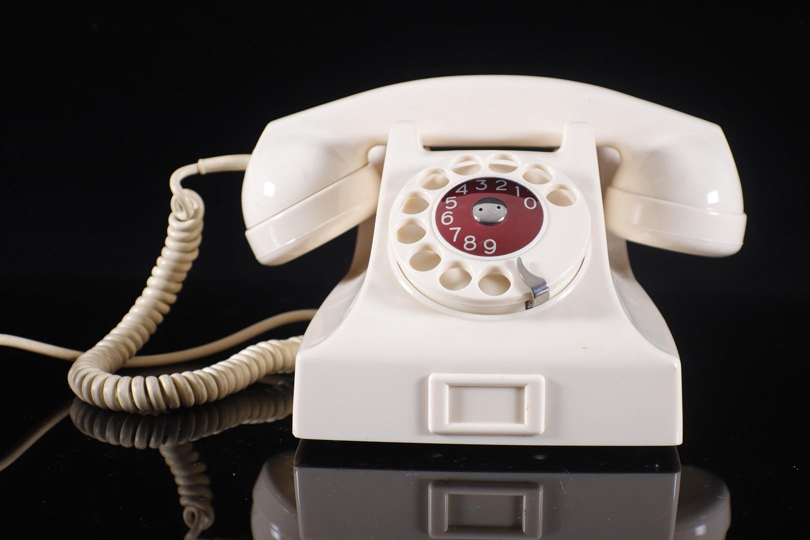 Bakelite table phone by LM Eriksson from the early 1960s.
 