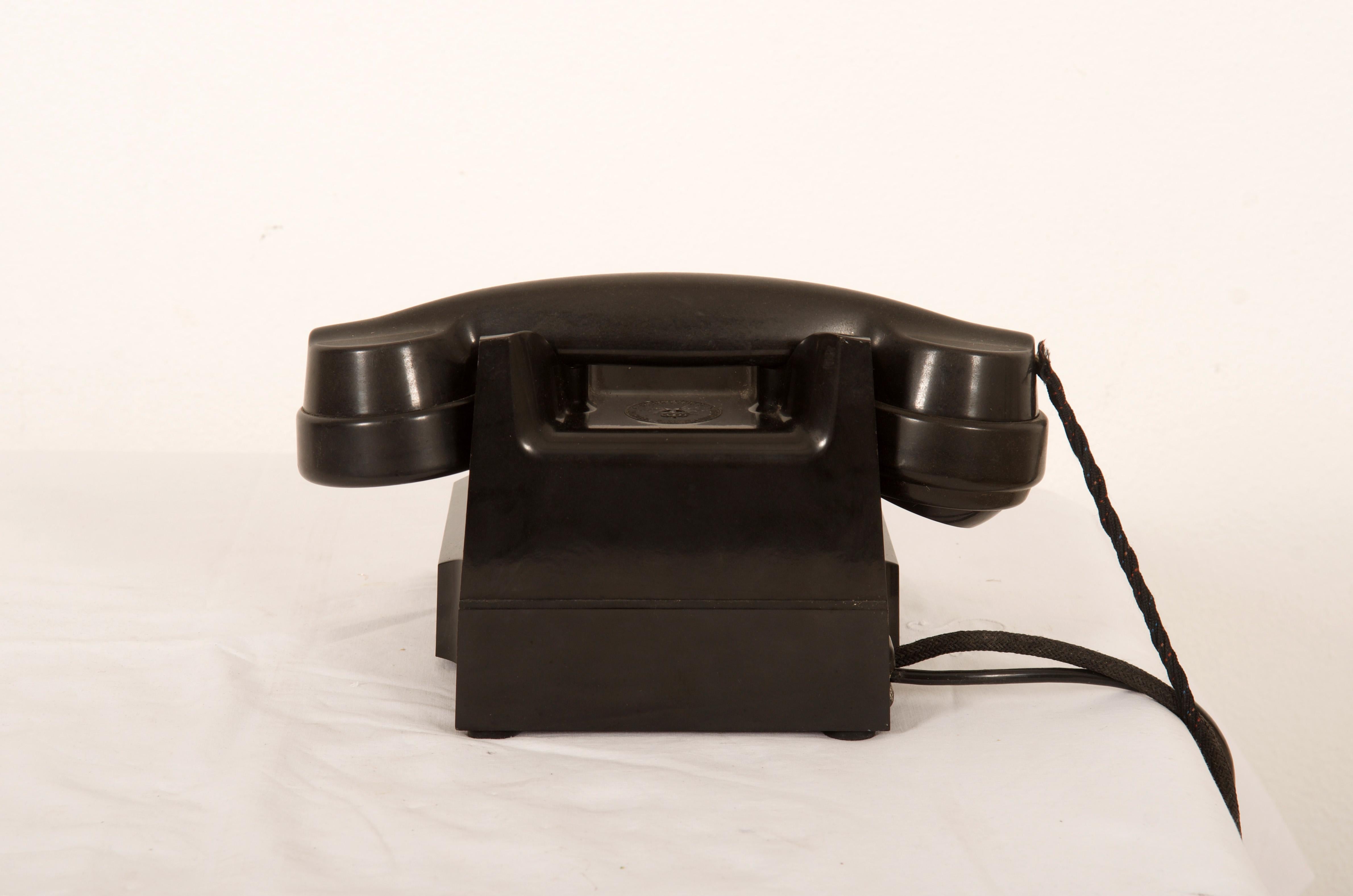 Vintage Swedish Black Bakelite Table Phone For Sale 5