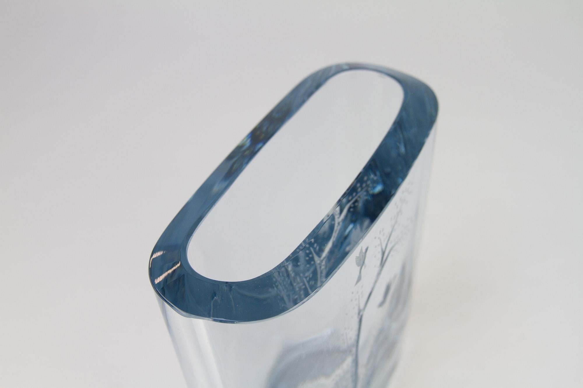 Vase vintage en cristal bleu suédois par Asta Strömberg pour Strömbergshyttan, 1950.  en vente 6