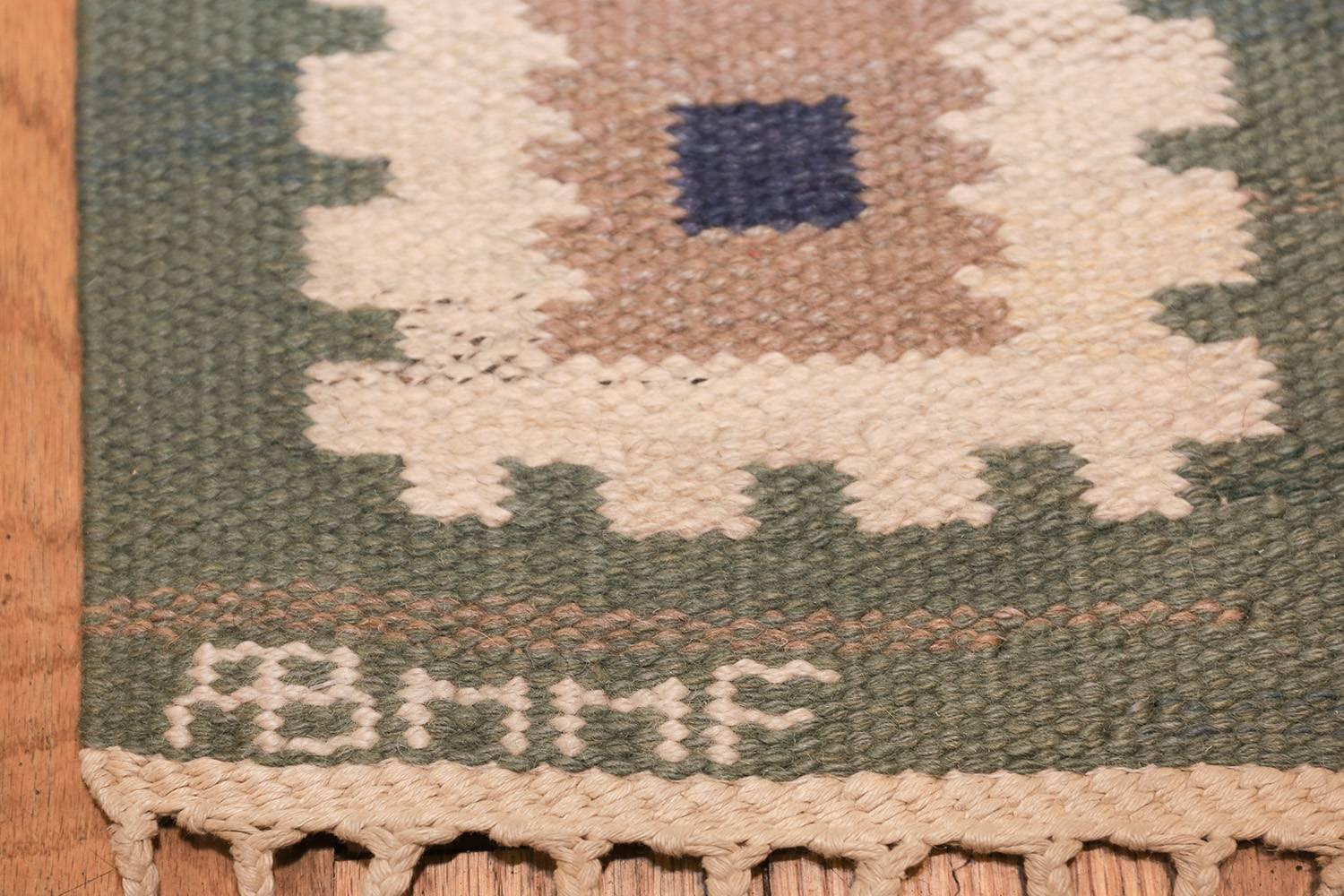 Mid-Century Modern Vintage Swedish Carpet by Marta Maas-Fjetterström. Size: 5 ft 7 in x 8 ft 4 in