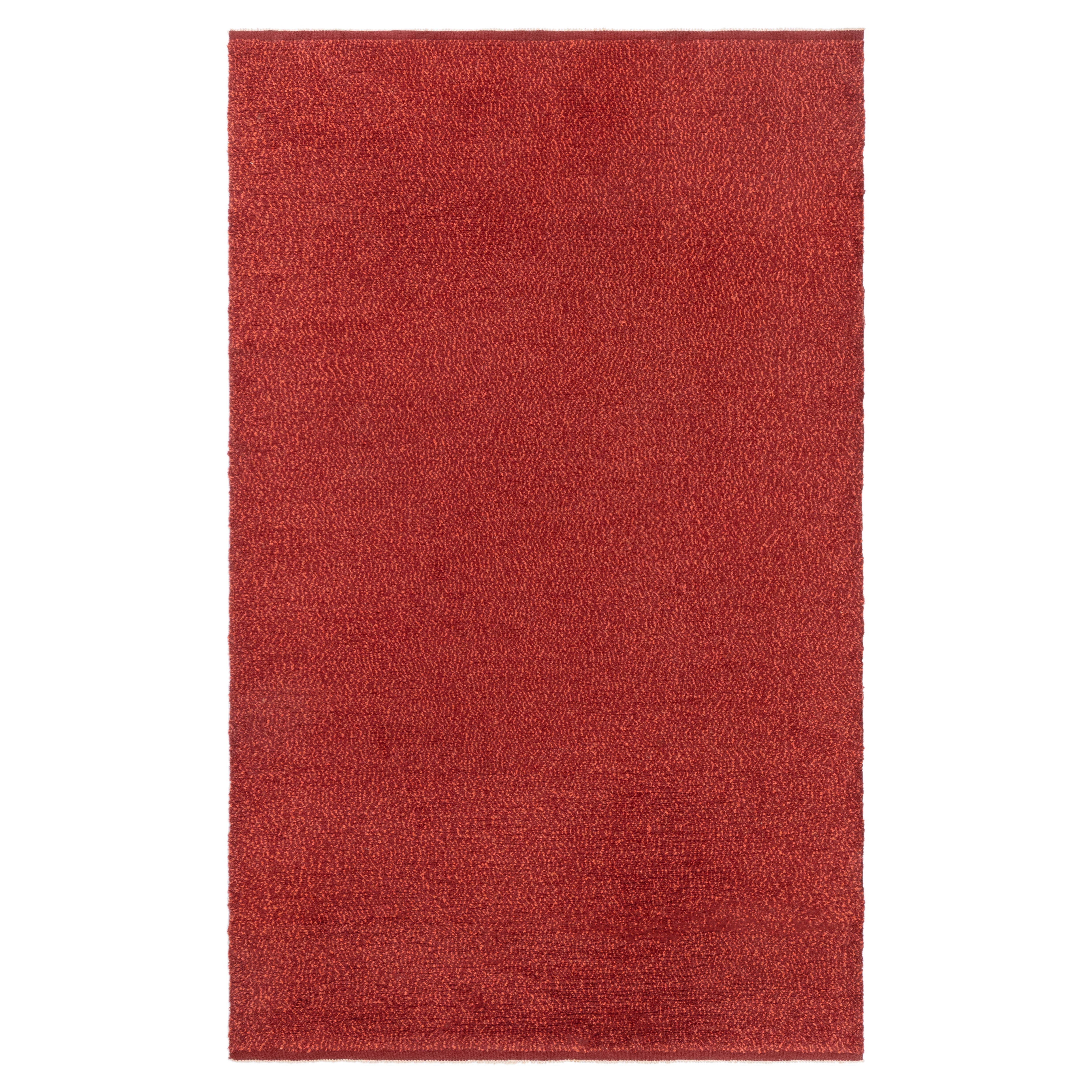 Tapis suédois vintage à double poil tissé en rouge vif, chez Doris Leslie Blau