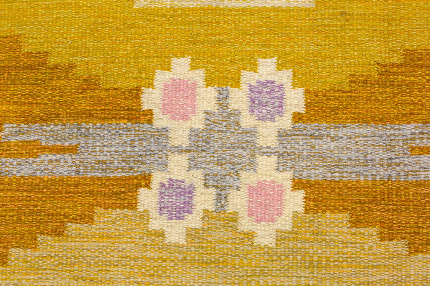 Vintage Swedish Flat-Weave Kilim by Ingegerd Silow, Ca. 1950 In Good Condition In Ferrara, IT