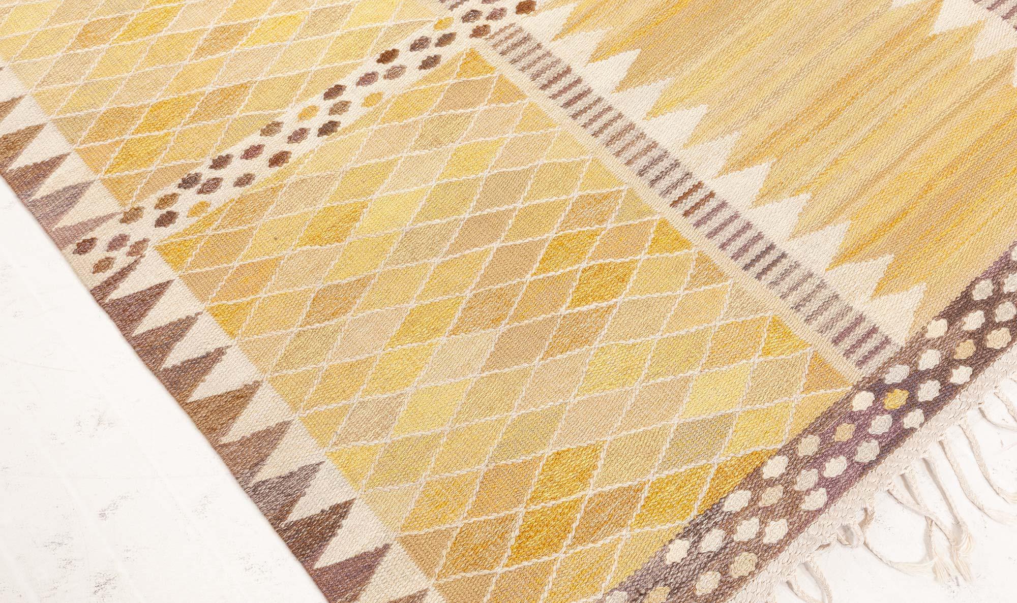 Scandinavian Vintage Swedish Flat Weave Rug by Marianne Richter (Josefina Gul) Ab Mmf Mr
