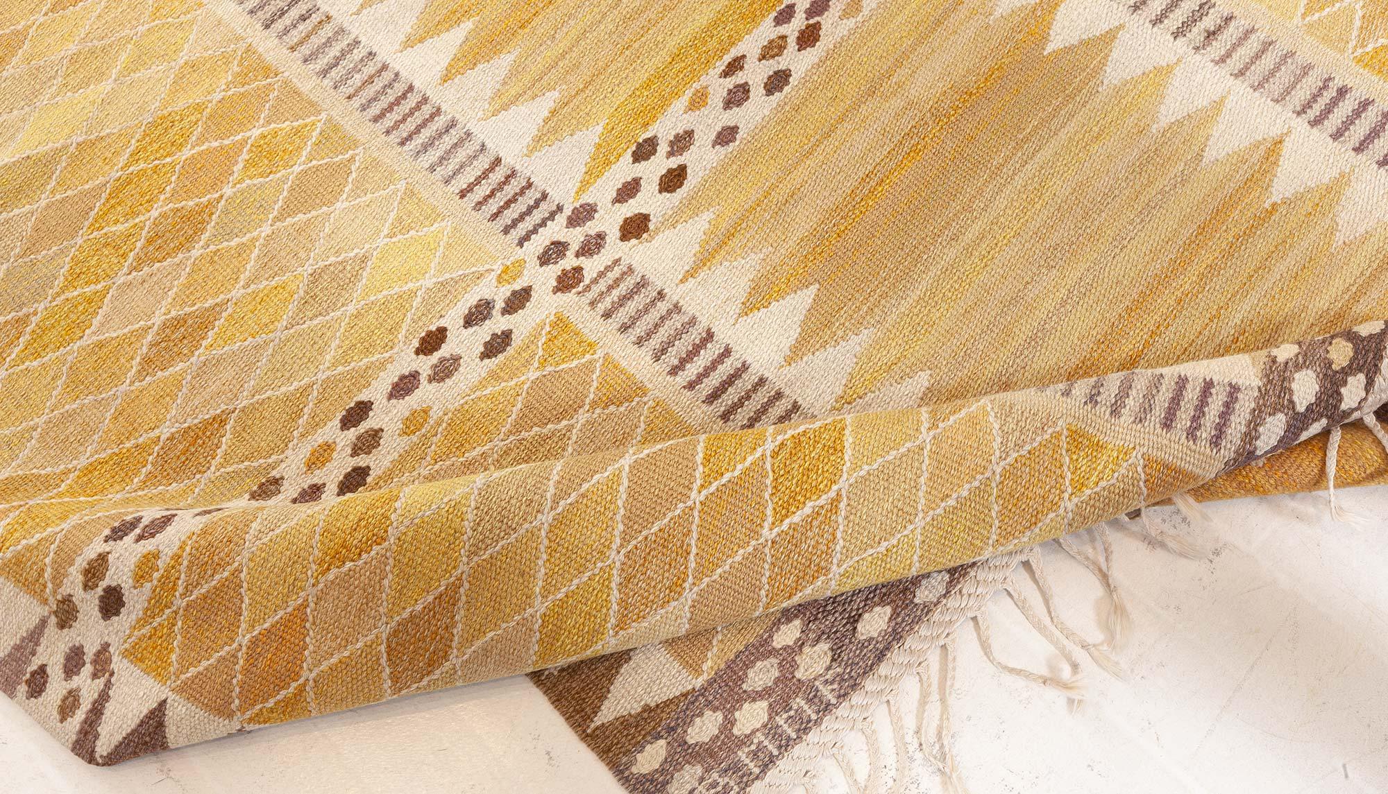 Hand-Woven Vintage Swedish Flat Weave Rug by Marianne Richter (Josefina Gul) Ab Mmf Mr