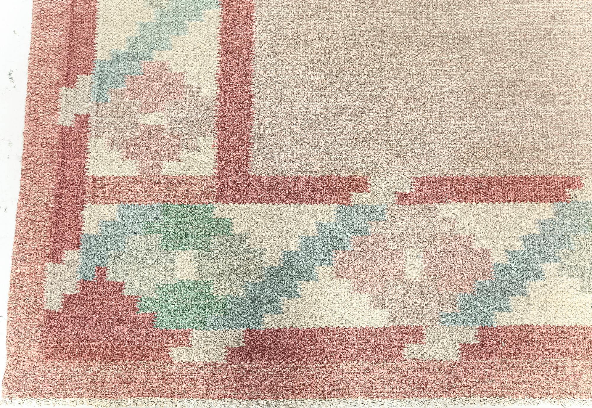 Alfombra sueca vintage de tejido plano en Bueno estado para la venta en New York, NY