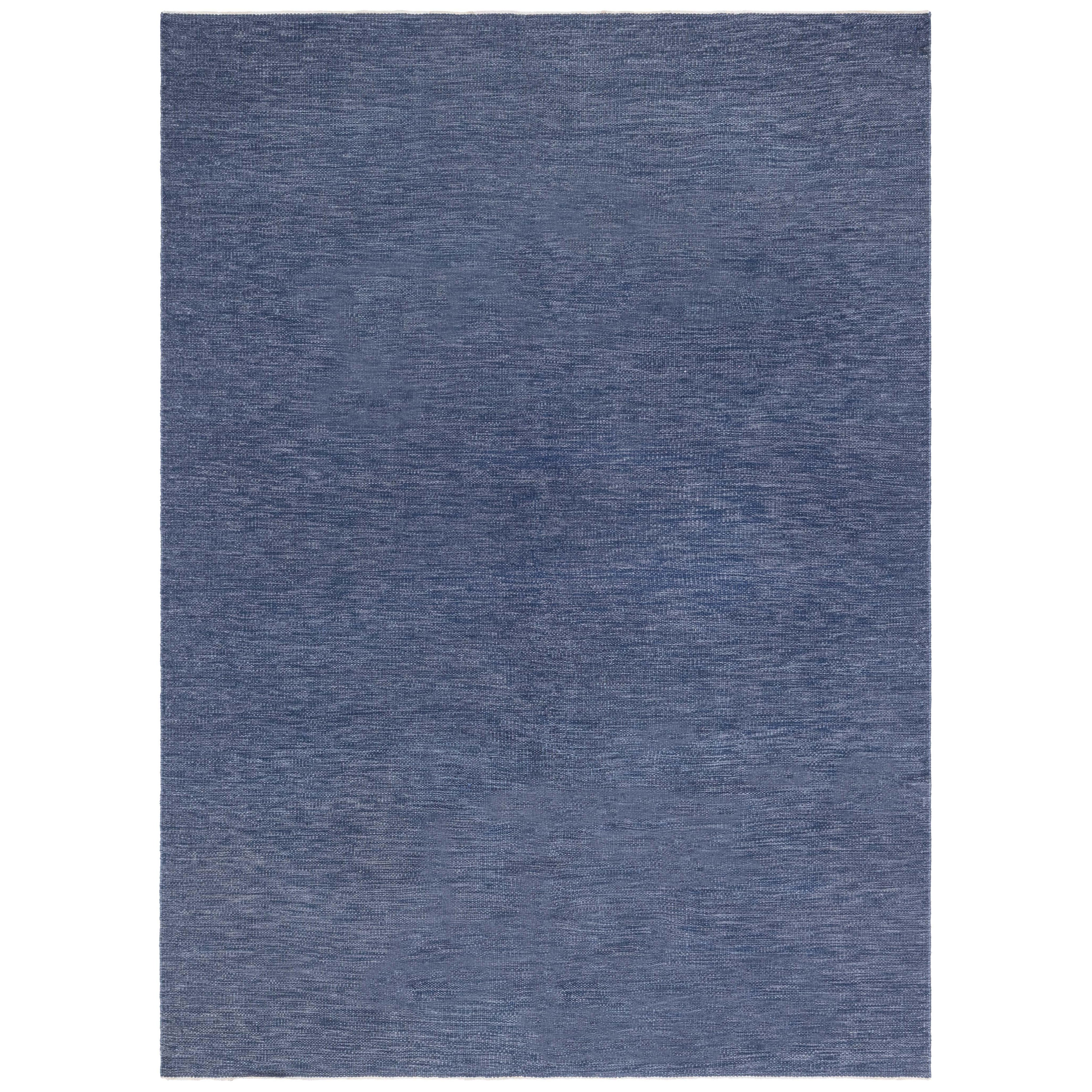 Schwedischer Flachgewebeteppich im Vintage-Stil in tiefem Indigo, bei Doris Leslie Blau