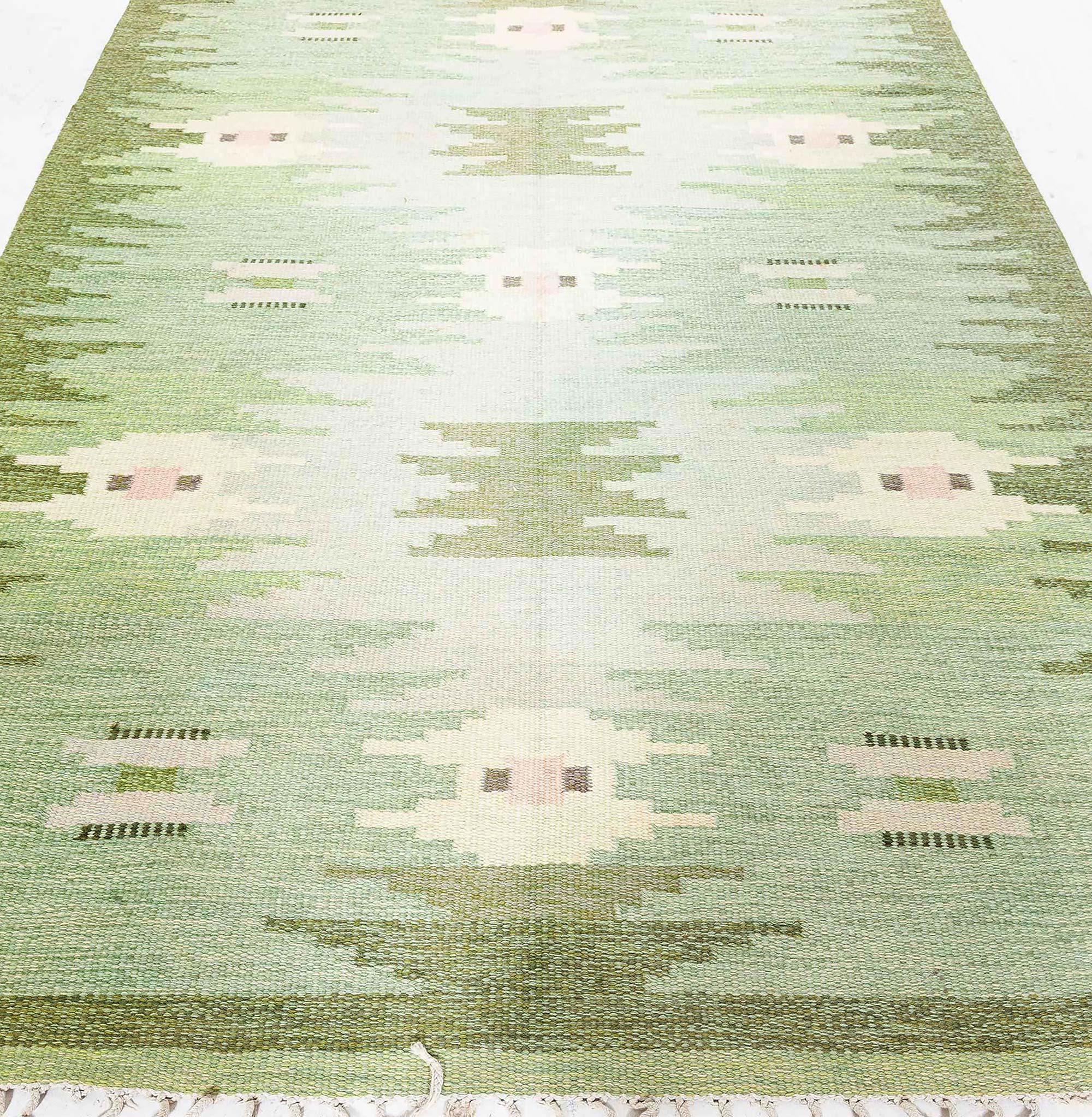 Vintage Swedish Flat Woven by Gitt Grannsjo Carlsson
Size: 5'6