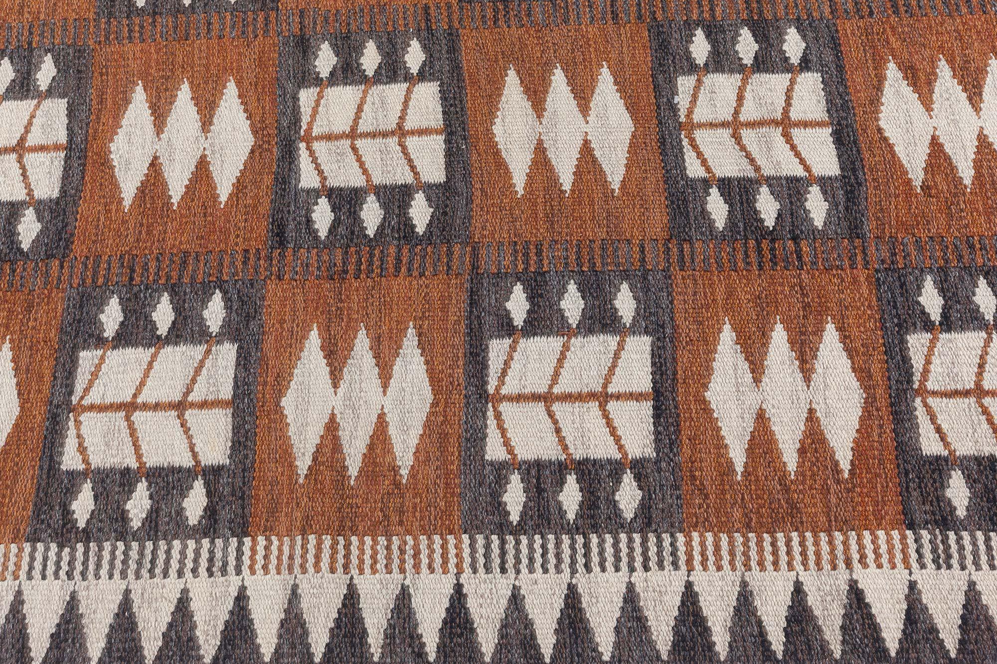 Hand-Woven Vintage Swedish Flat Woven Rug by Berit Koenig For Sale