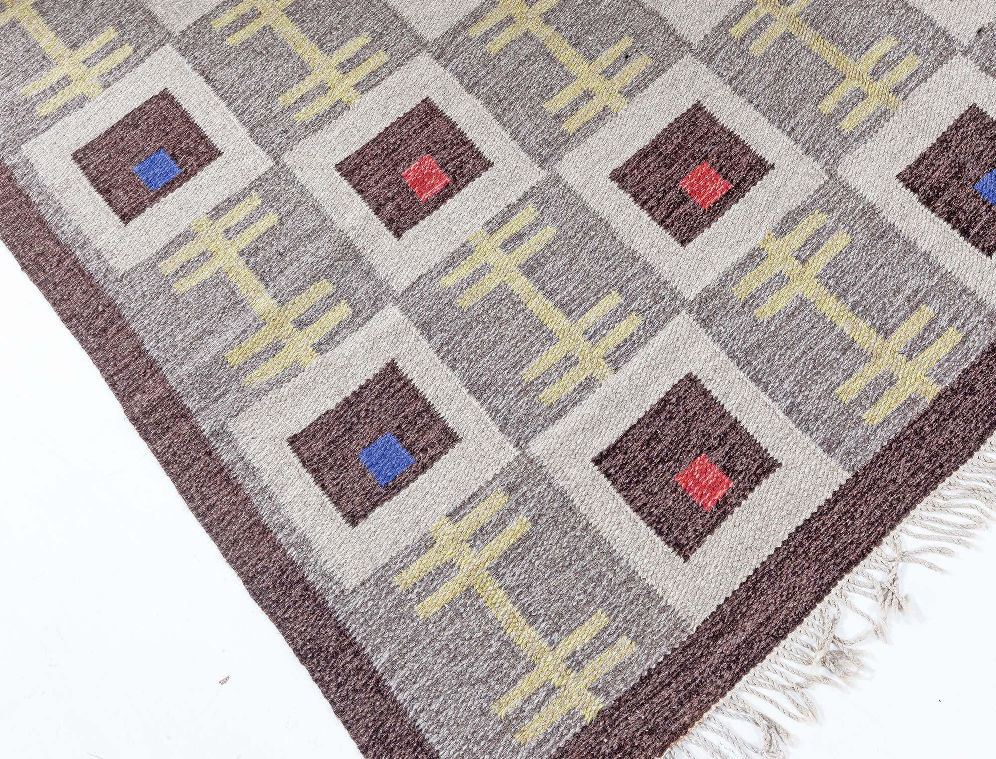 Vintage Swedish Flat Woven Rug In Good Condition For Sale In New York, NY