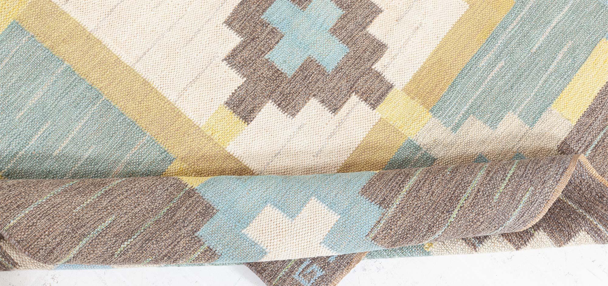 Schwedischer flacher gewebter Vintage-Teppich, signiert mit Initialen GS (Wolle) im Angebot