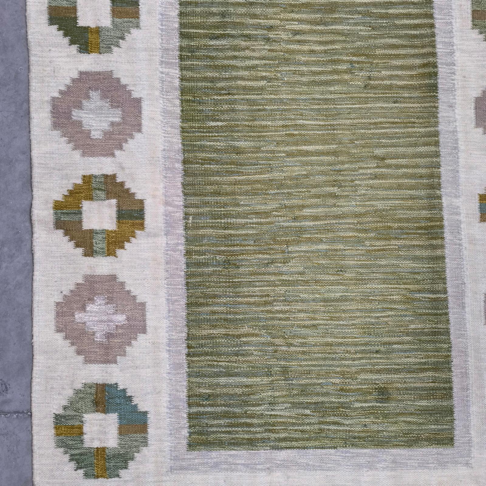 Tappeto svedese vintage a trama piatta - di Birgitta Södergren, firmato 