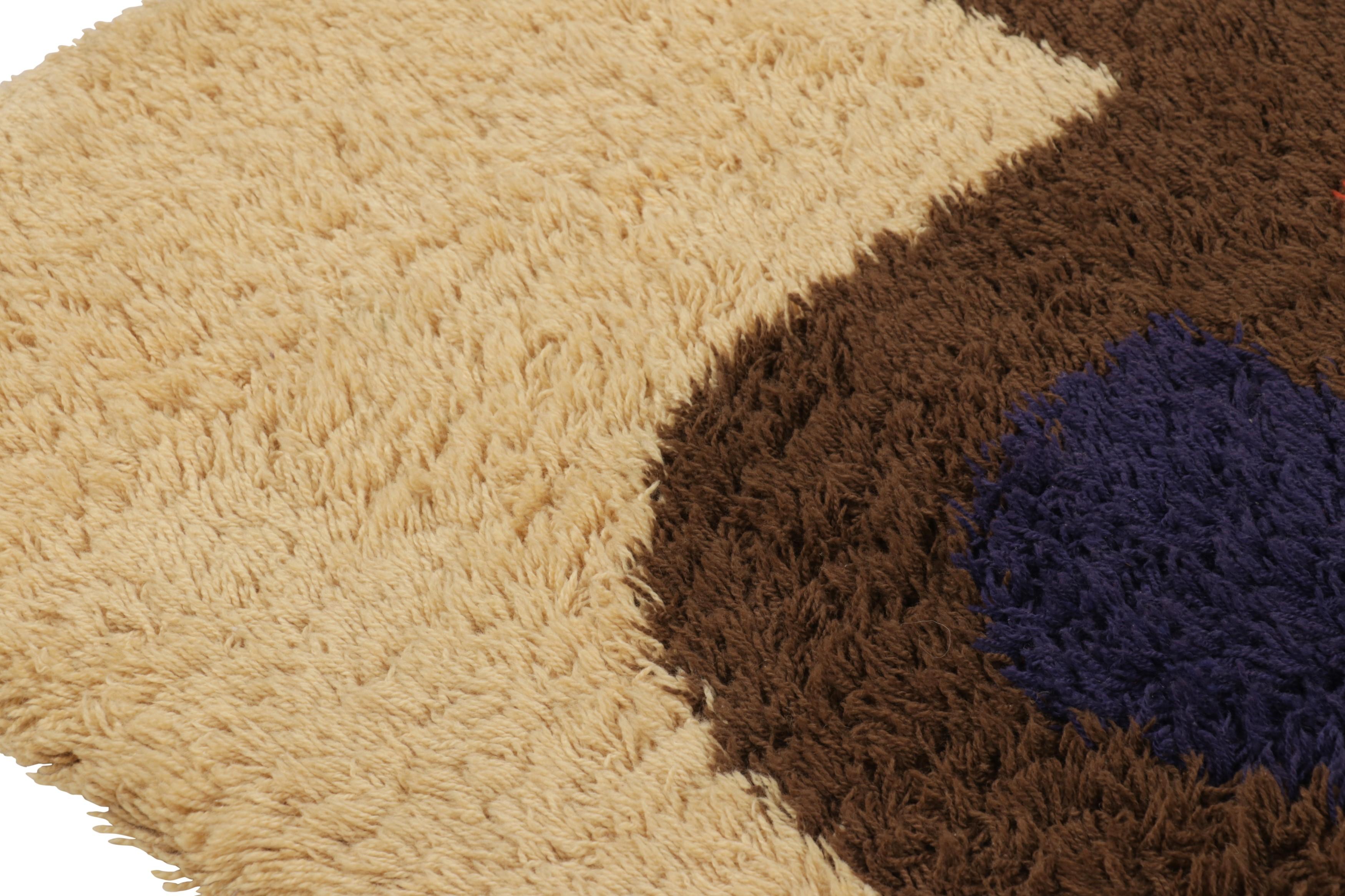 Mid-20th Century Vintage Swedish Geometric Rya Rug in Beige Brown and Blue Pattern - Rug & Kilim For Sale