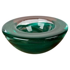 Schwedische Vintage-Glasschale von Kosta Boda