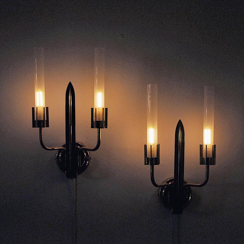 Vintage Swedish Grace Brass Wall Lamp Pair from the 1940s In Good Condition In Stockholm, SE