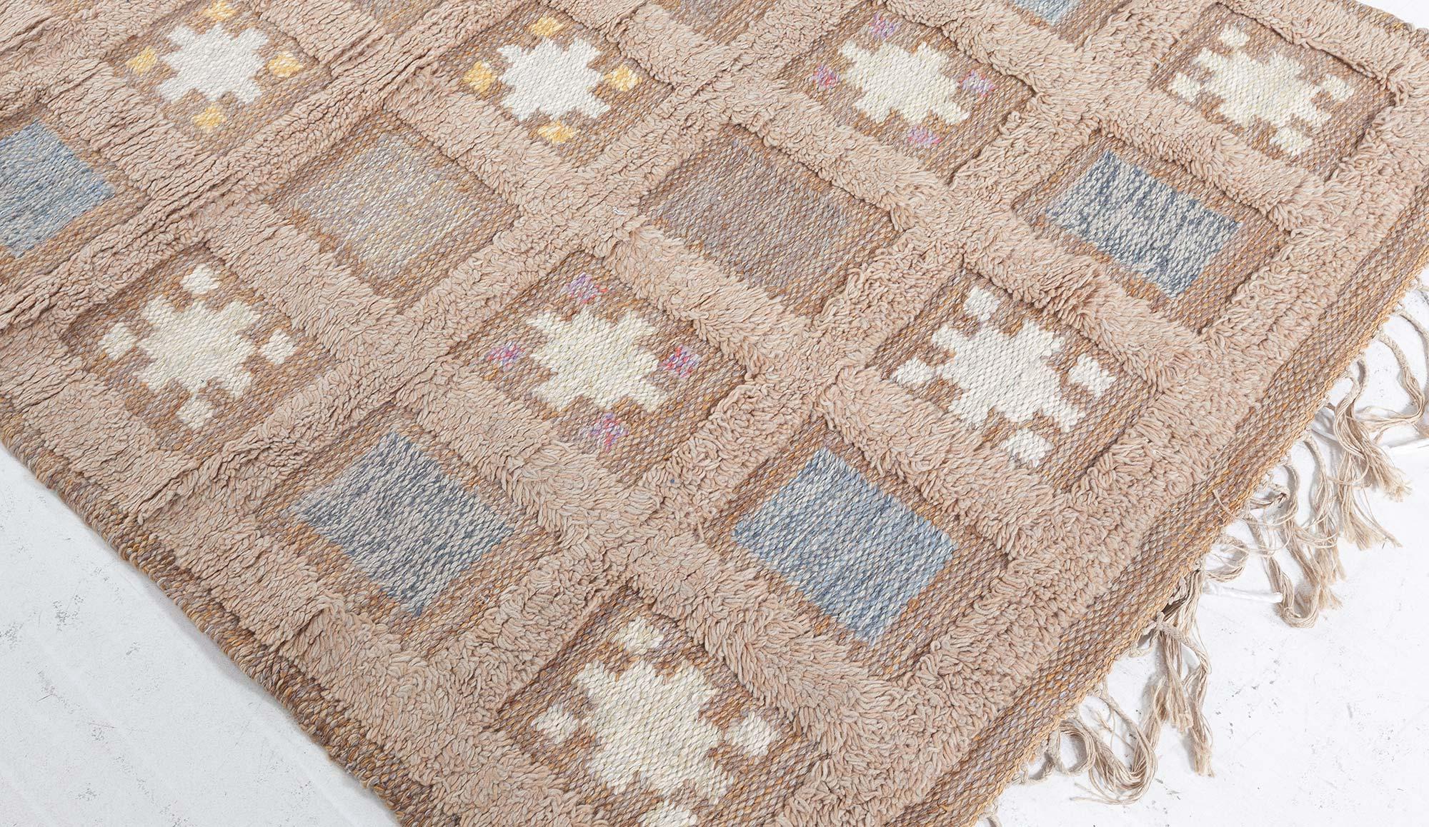 Vintage Swedish Handmade Wool Pile Rug In Good Condition For Sale In New York, NY
