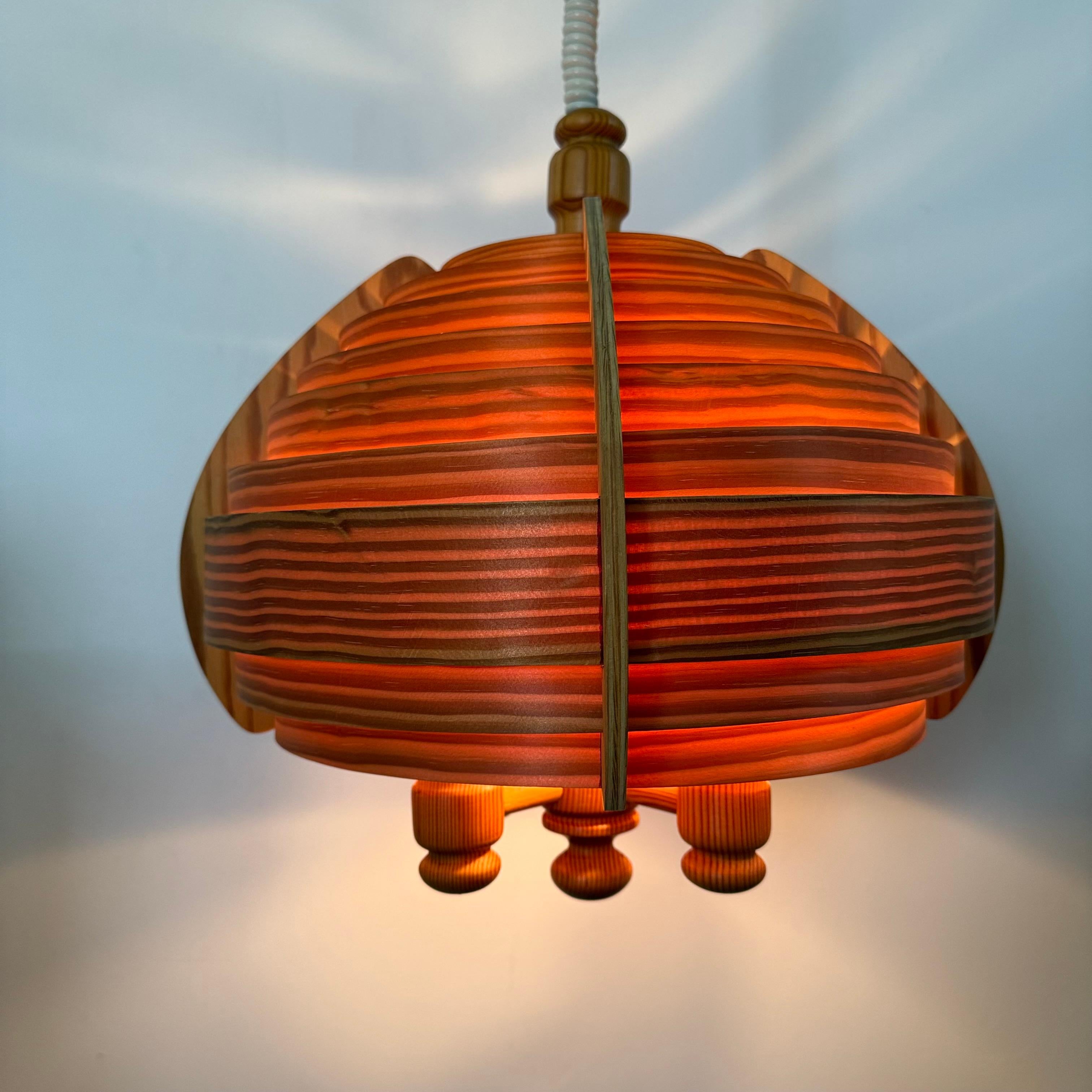 Vintage swedish Hans Agne Jackobsson lamella hanging lamp , 1970s en venta 2