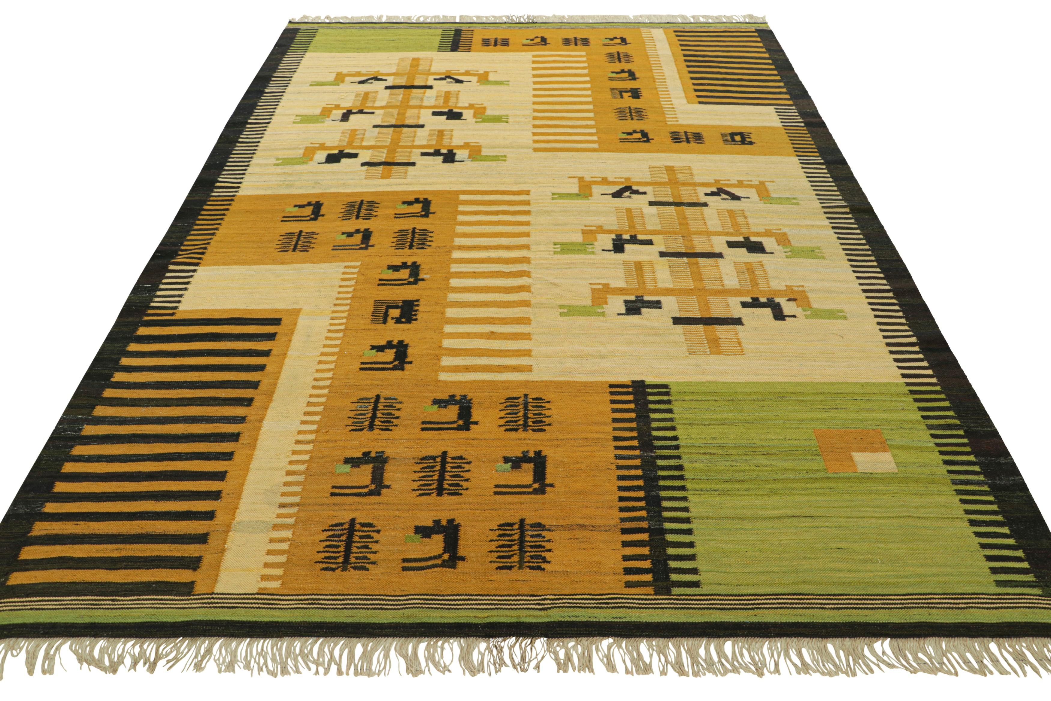 Hand-Woven Vintage Scandinavian Kilim with Geometric Patterns  Rug and Kilim For Sale