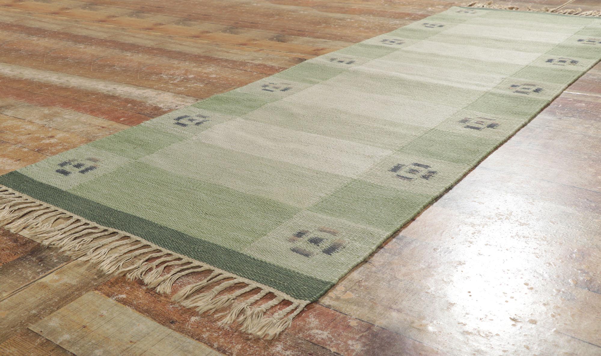 Wool Vintage Swedish Kilim Rollakan Rug with Scandinavian Modern Style