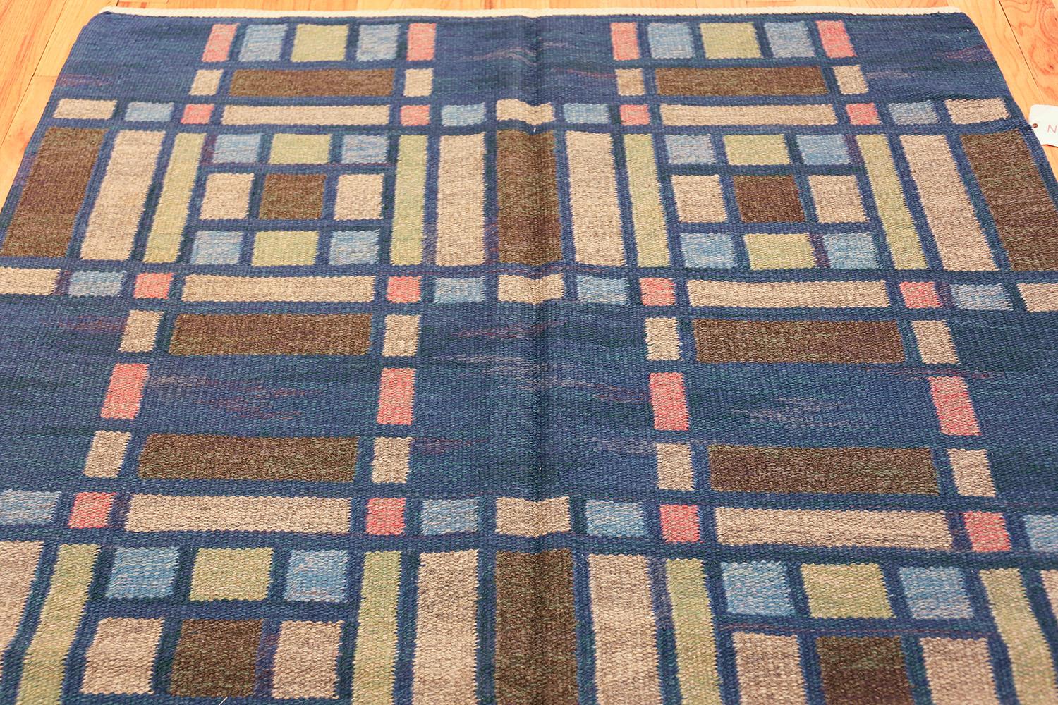 Hand-Woven Vintage Swedish Kilim Rug by Judith Johansson. Size: 5 ft x 7 ft 7 in