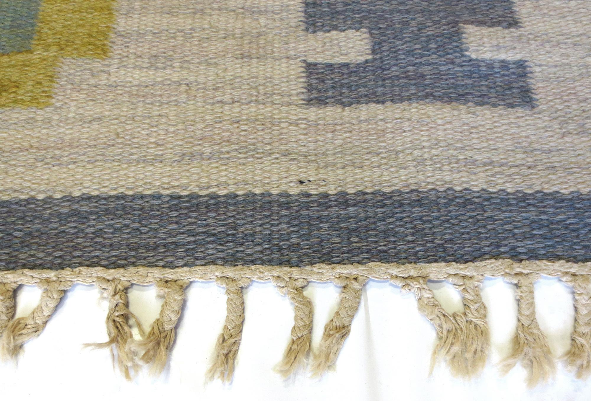 Hand-Woven Vintage Swedish Kilim Rug, circa Mid-20th Century