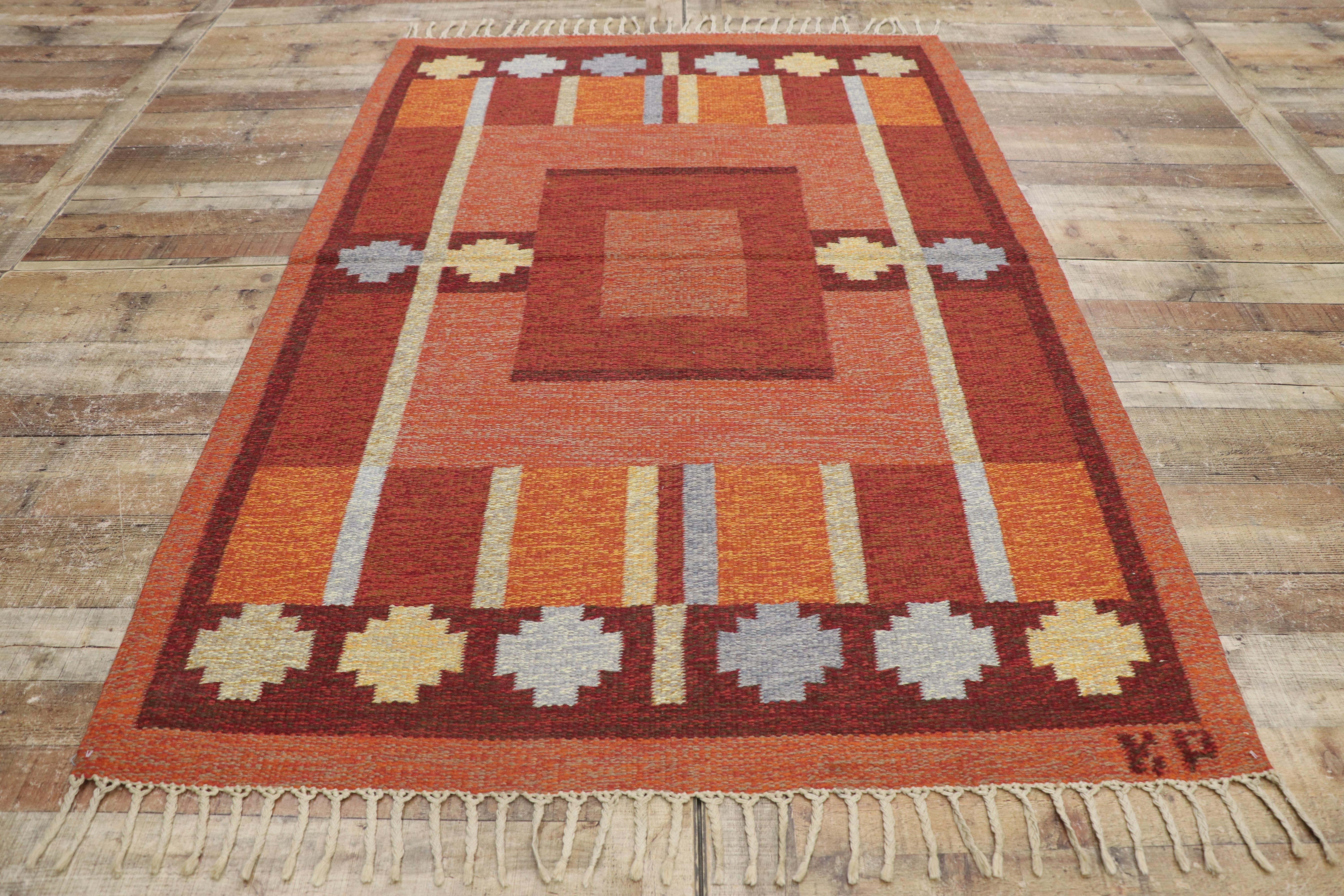 Vintage Swedish Kilim Rug with Scandinavian Modern Style by Kerstin Persson  For Sale 3
