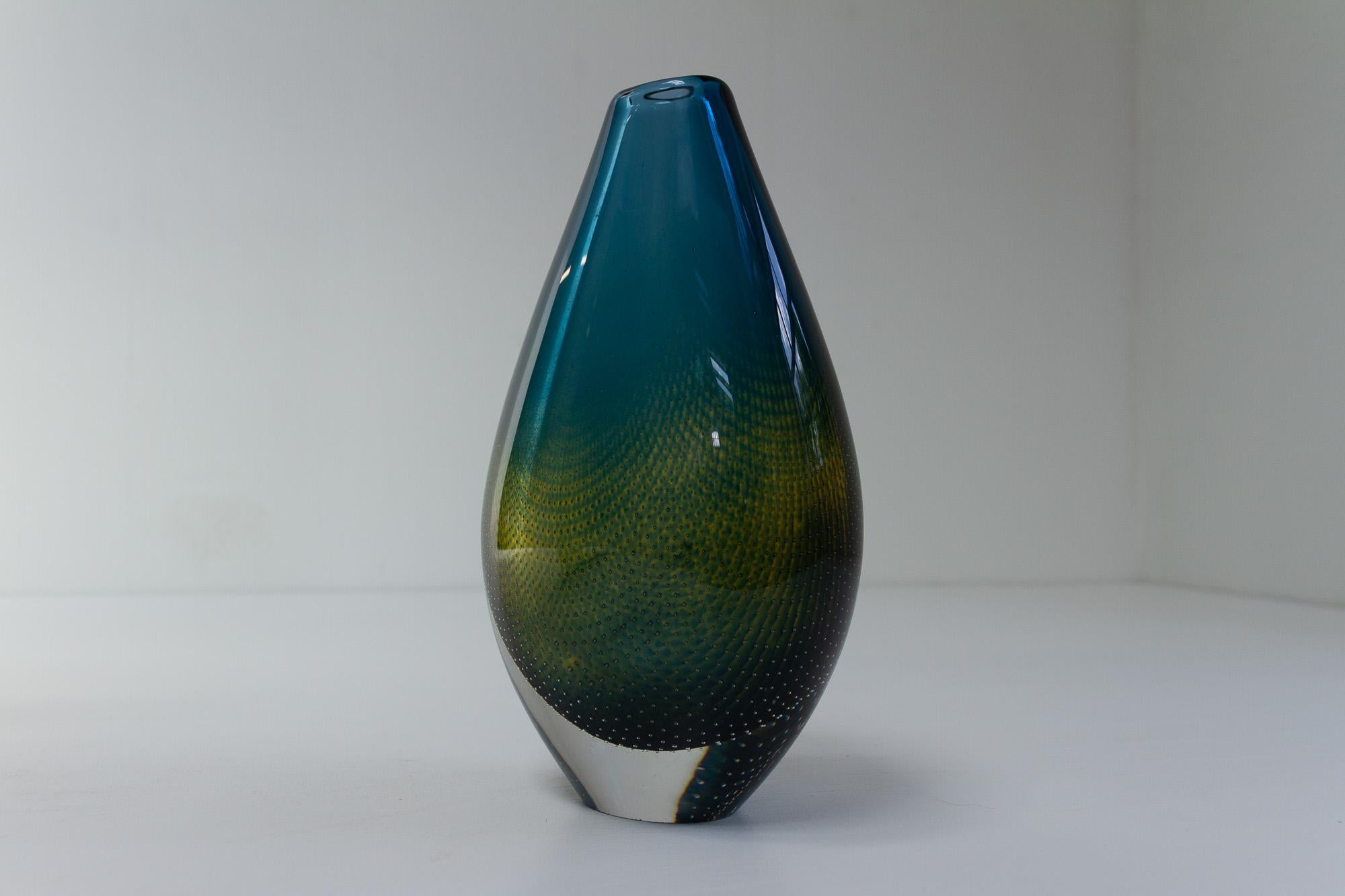 Vintage Swedish Kraka Glass Vase by Sven Palmqvist for Orrefors, 1960s. For Sale 5