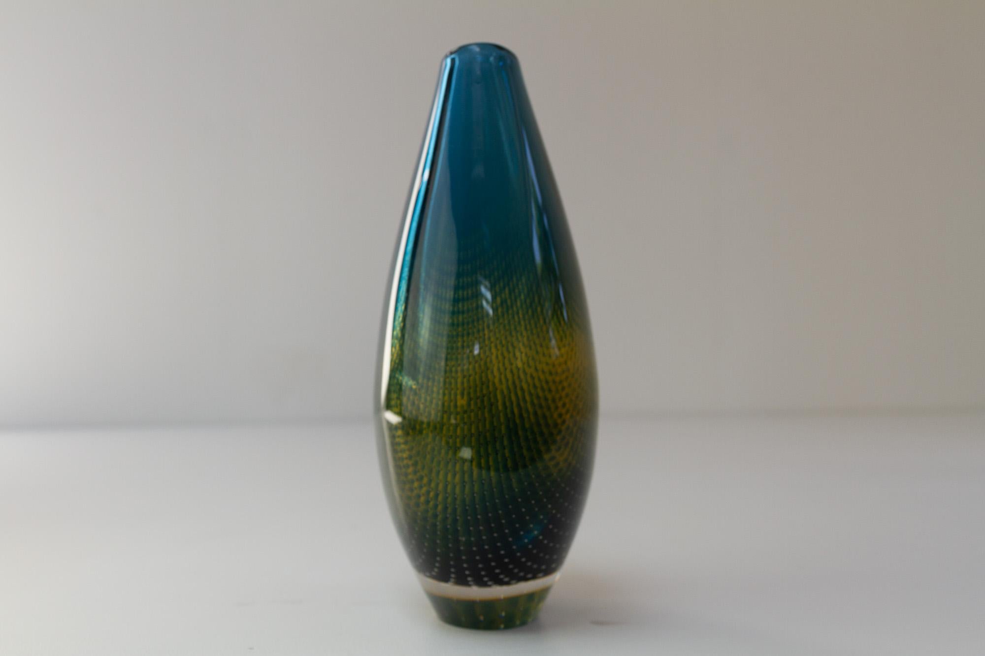 Vintage Swedish Kraka Glass Vase by Sven Palmqvist for Orrefors, 1960s. In Good Condition For Sale In Asaa, DK