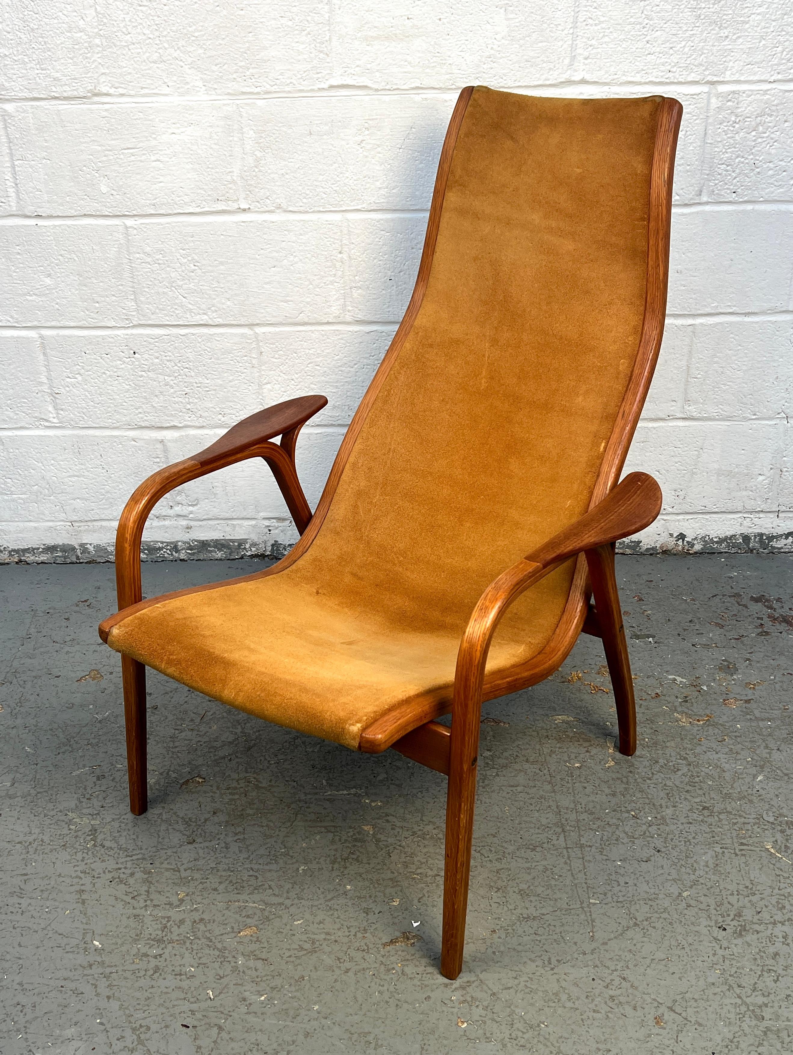 Vintage Swedish Lamino Chair & Ottoman in Sheepskin by Yngve Ekstrom for Swedese In Good Condition For Sale In Brooklyn, NY