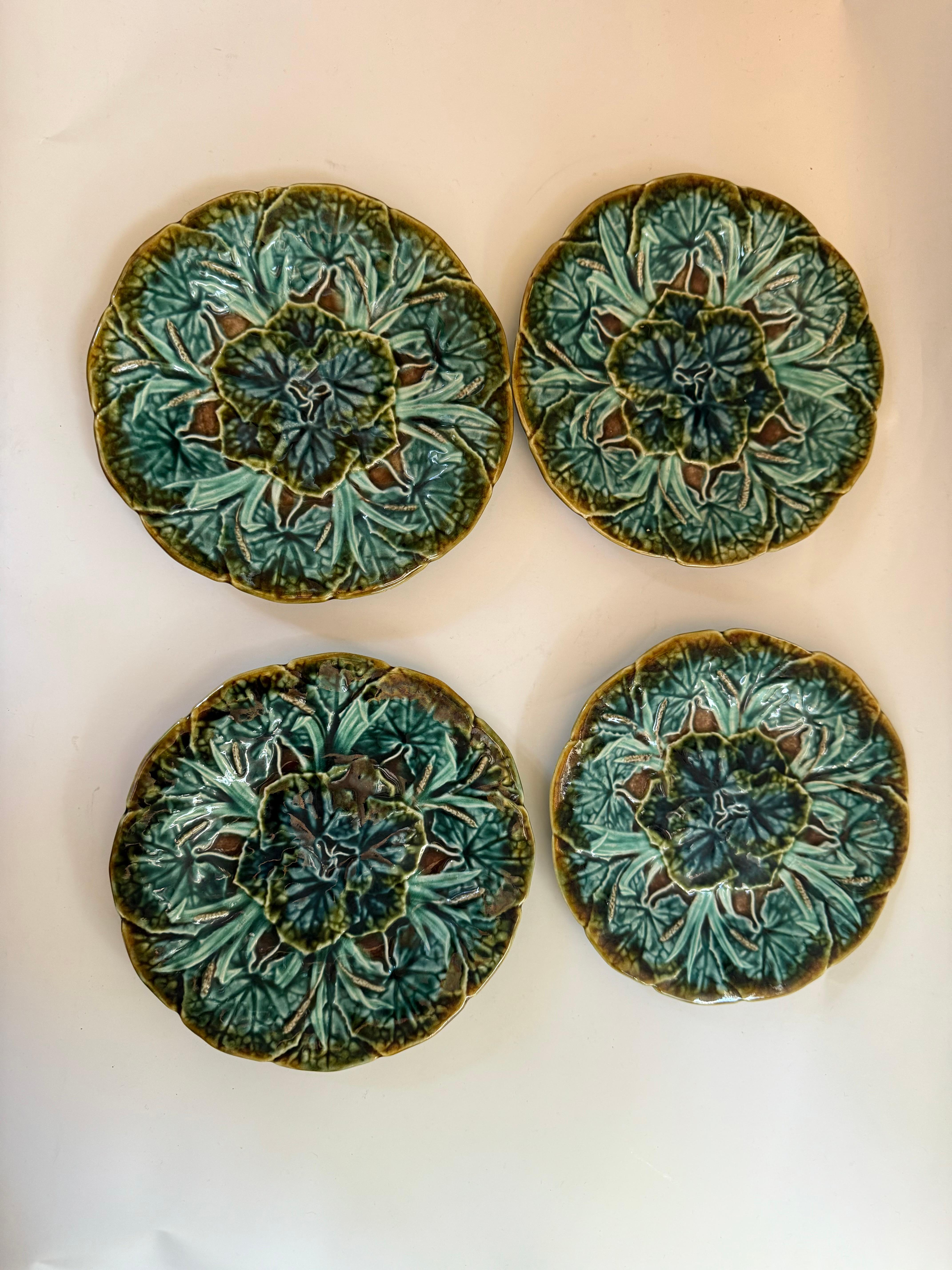 Mayólica sueca vintage Gustavsberg, 4 platos laterales en Bueno estado para la venta en Uppsala , SE