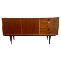 Credenza Vintage Sueca Moderna de Teca c. 1960's