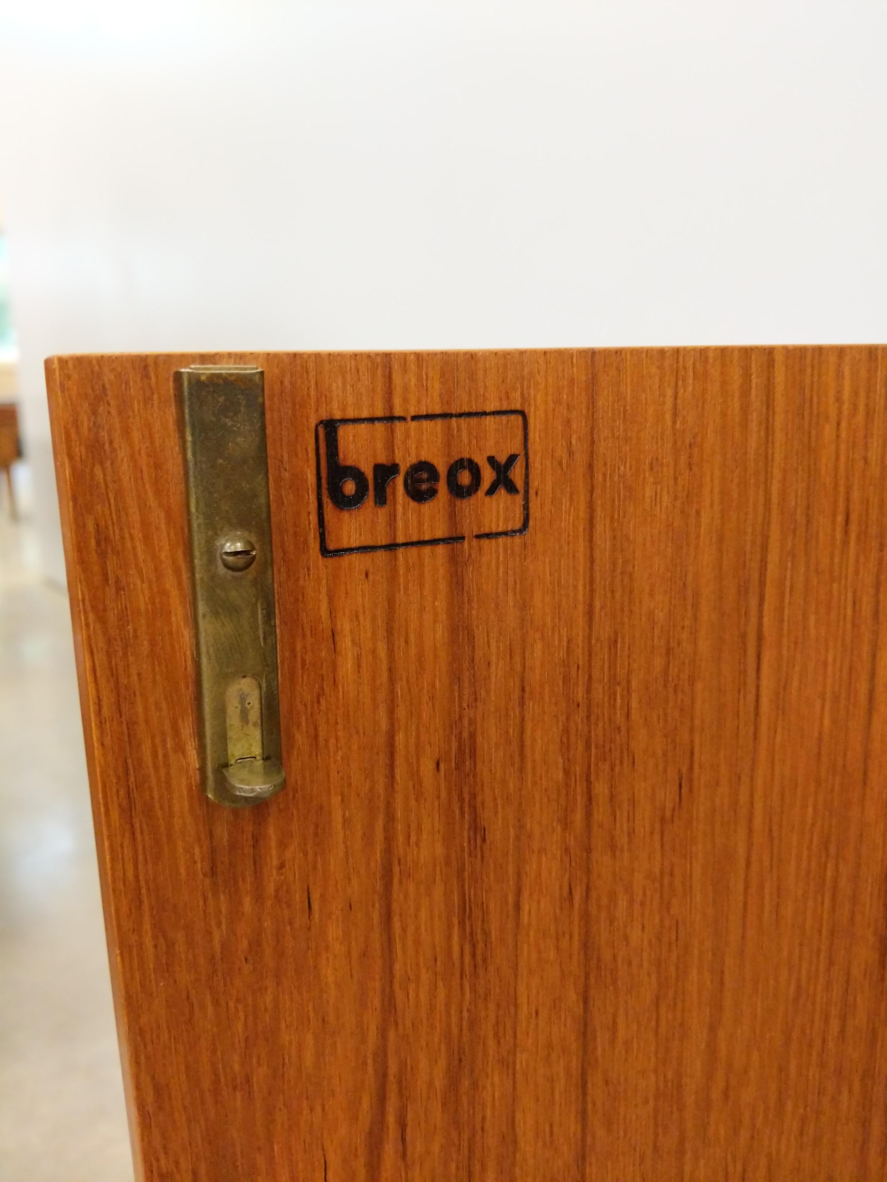 Vintage Swedish Modern Teak Sideboard / Secretary Desk by Breox In Good Condition For Sale In Gardiner, NY