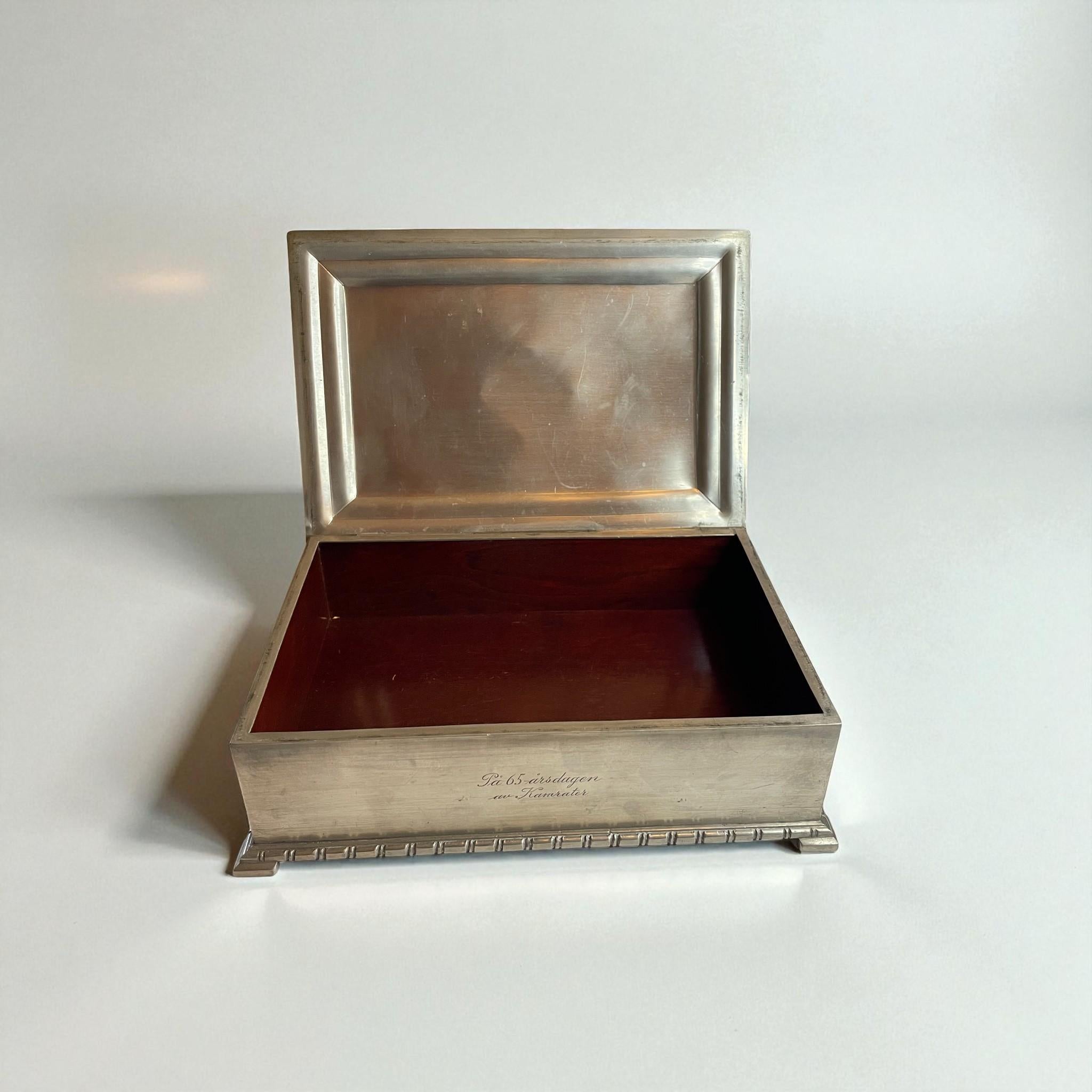 Milieu du XXe siècle Boîte à cigares suédoise élégante en étain par GAB (Guldsmedsaktiebolaget), 1934 en vente