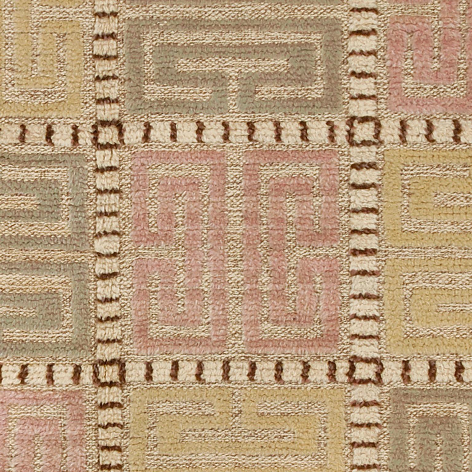 Mid 20th Century Swedish Pile Carpet by AB Märta Måås-Fjetterström In Excellent Condition For Sale In New York, NY