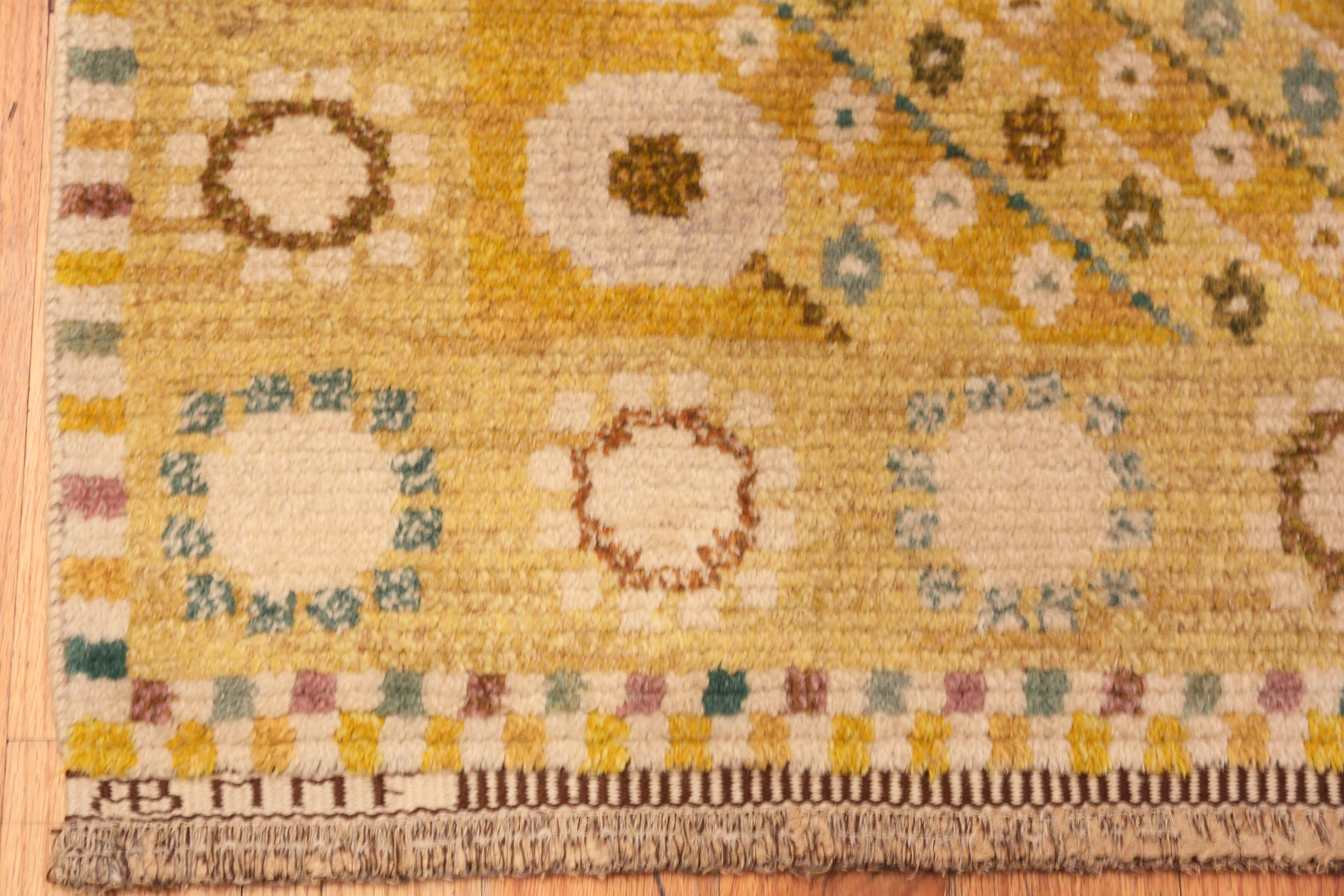 Vintage Swedish Pile Marianne Richter Rug For Marta Maas. Size: 3 ft 7 in x 4 ft In Excellent Condition In New York, NY