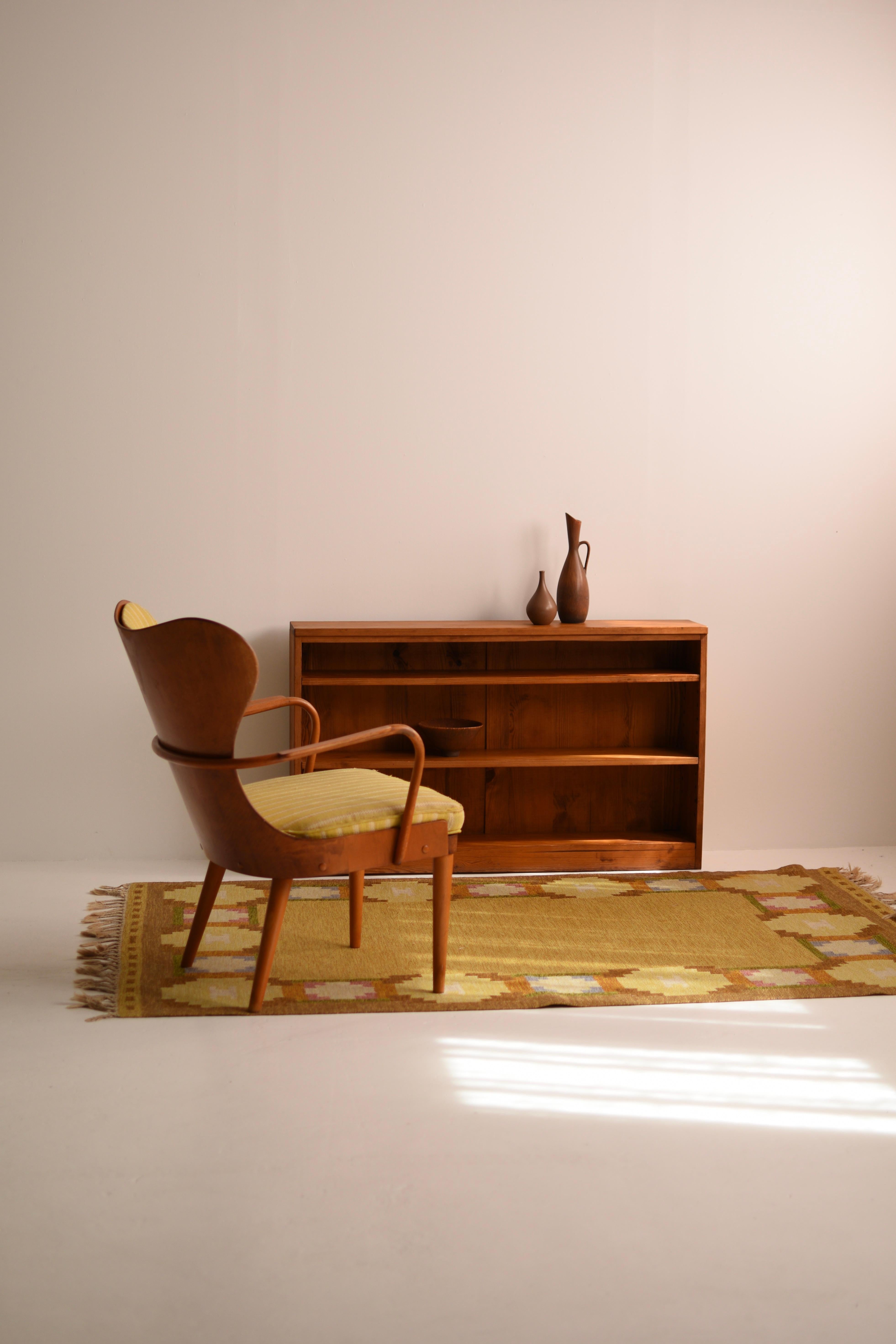 Libreria vintage in pino svedese, anni '40 - Ripiani regolabili, The Modern Scandinavian Modern in vendita 3