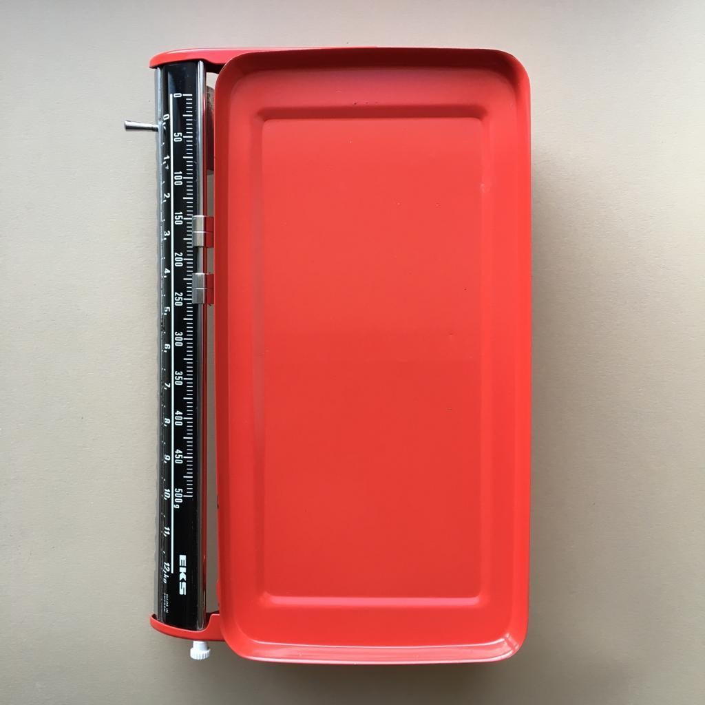 Vintage Swedish Red Kitchen Scale from EKS, 1970s In Good Condition In Riga, Latvia