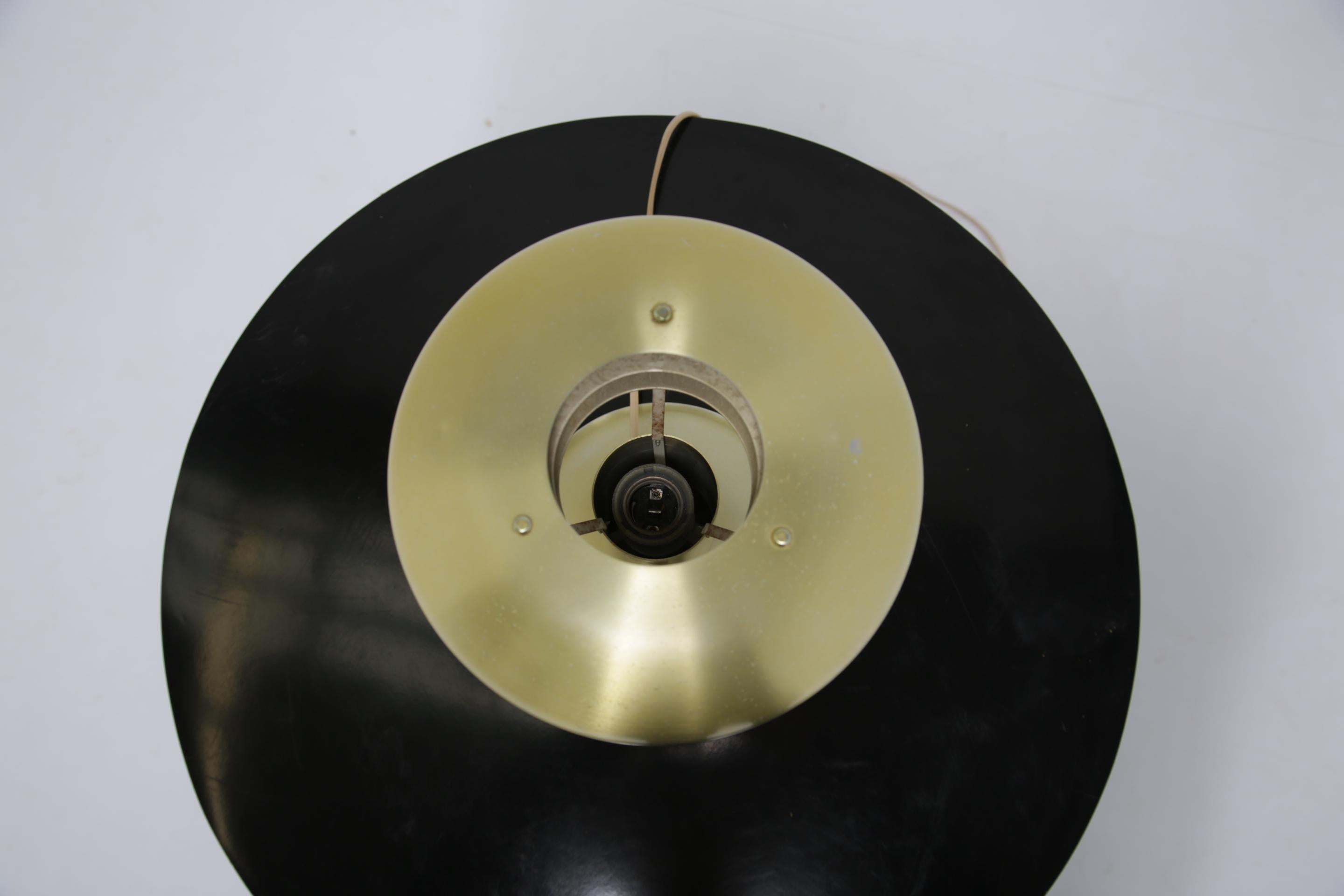 Schwedische gerippte Vintage-Tischlampe Model BN-25 von Hans-Agne Jakobsson, 1960er Jahre im Angebot 7