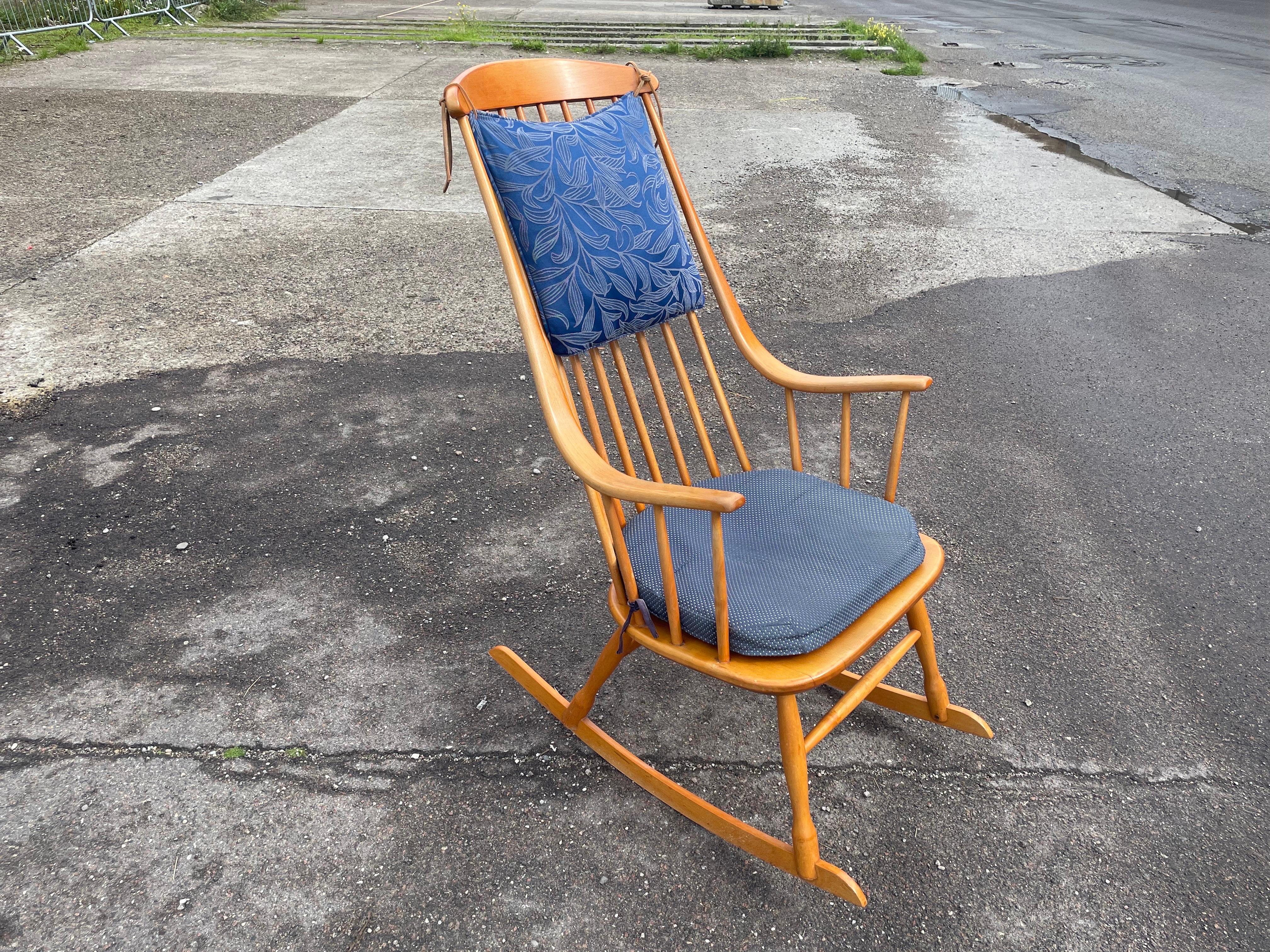Vintage Swedish Rocking Chair `Grandessa´ by Lena Larsson for Nesto 1960´s For Sale 3