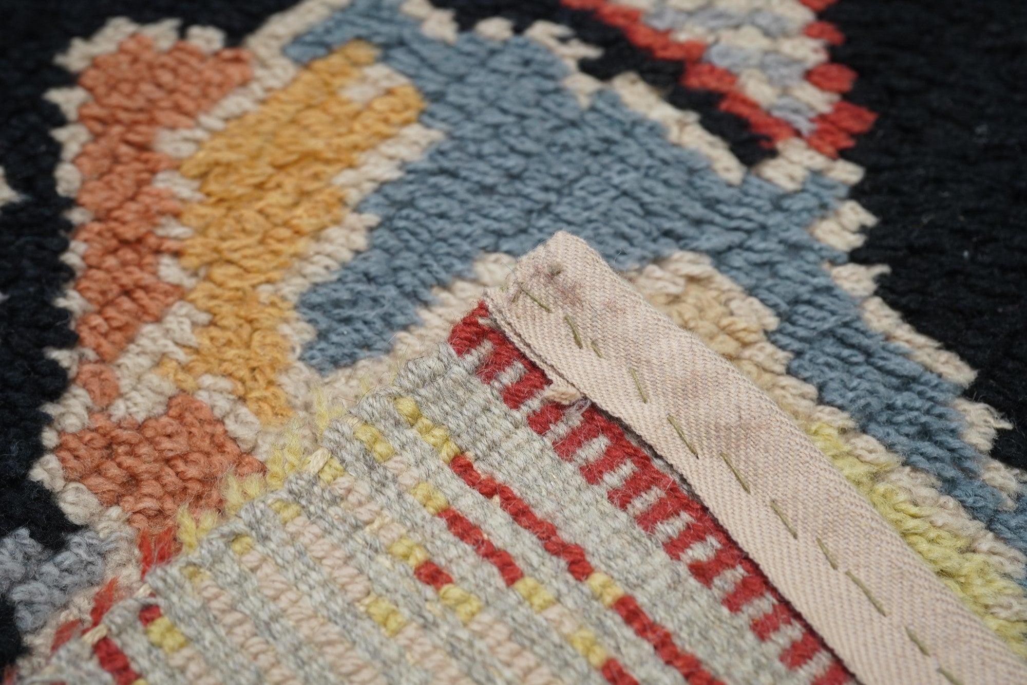 Tapis suédois vintage 5'4'' x 7'6'' en vente 5