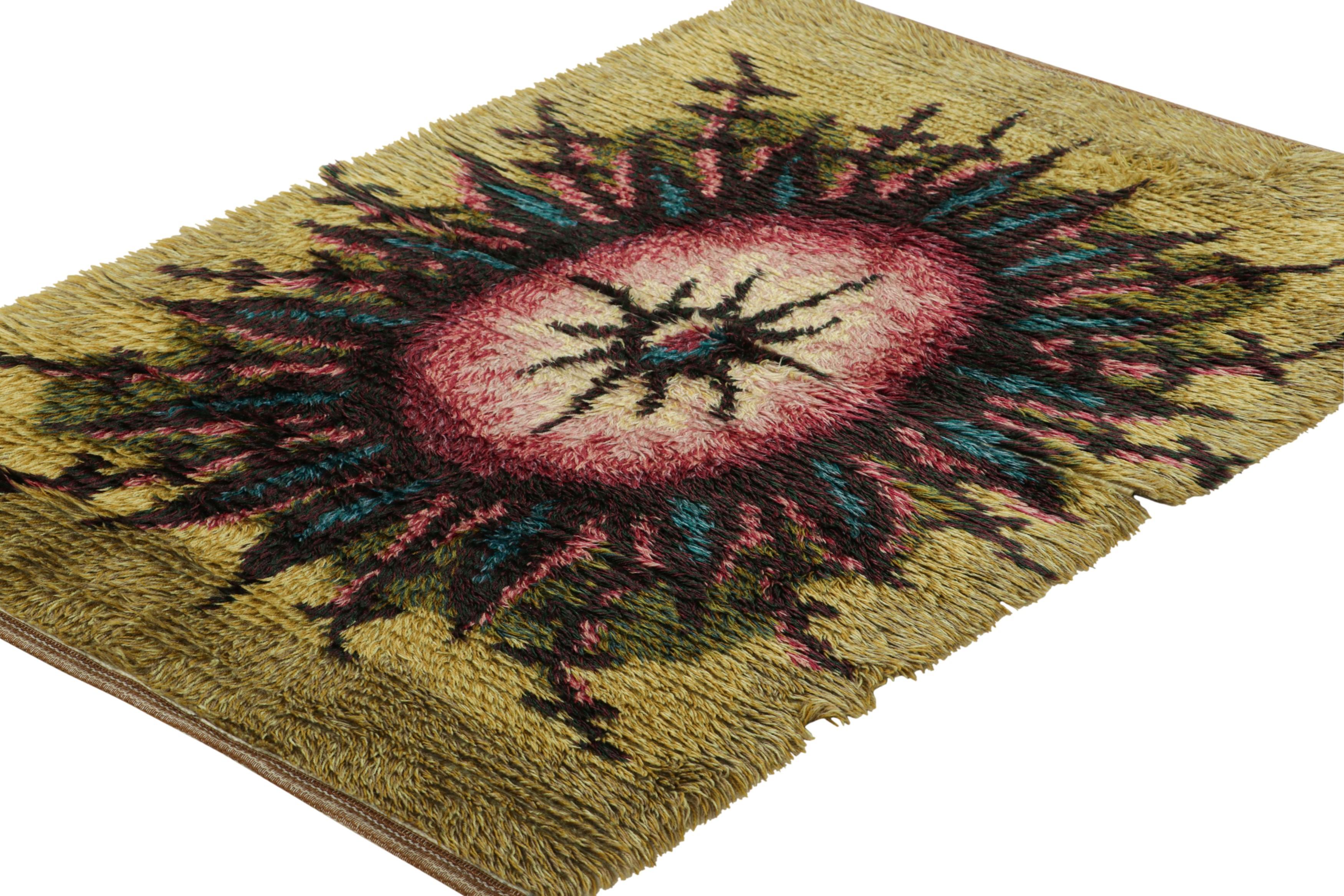Vintage Swedish Rug In Green and Black with Medallion  Rug & Kilim In Good Condition For Sale In Long Island City, NY