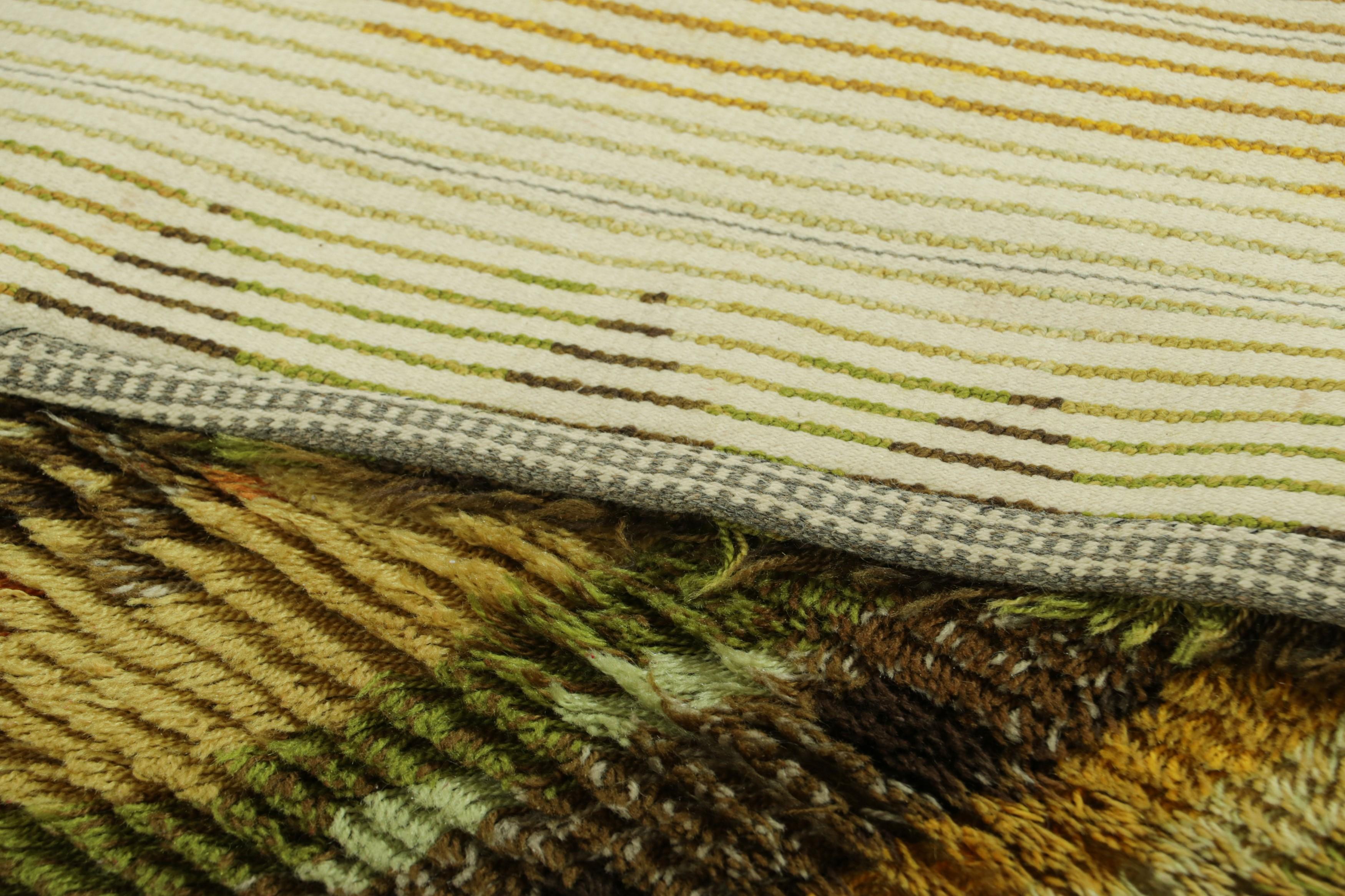 Alfombra Sueca Vintage Verde-Marrón con Dibujo Geométrico  Rug & Kilim Lana en venta
