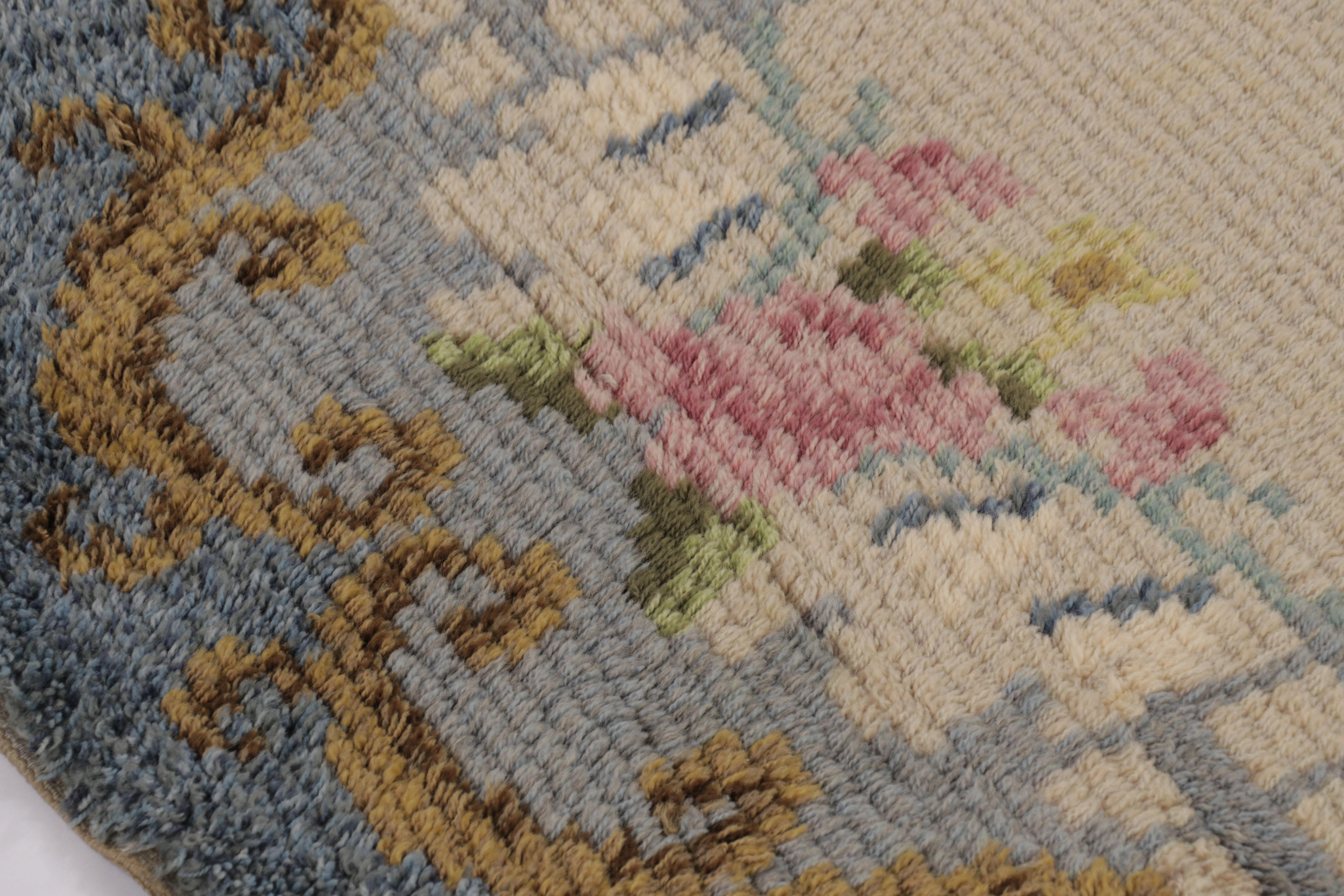 Vintage Swedish Rya Circle Rug, Buntes skandinavisches Blumenmuster-Rug & Kilim (Mitte des 20. Jahrhunderts) im Angebot