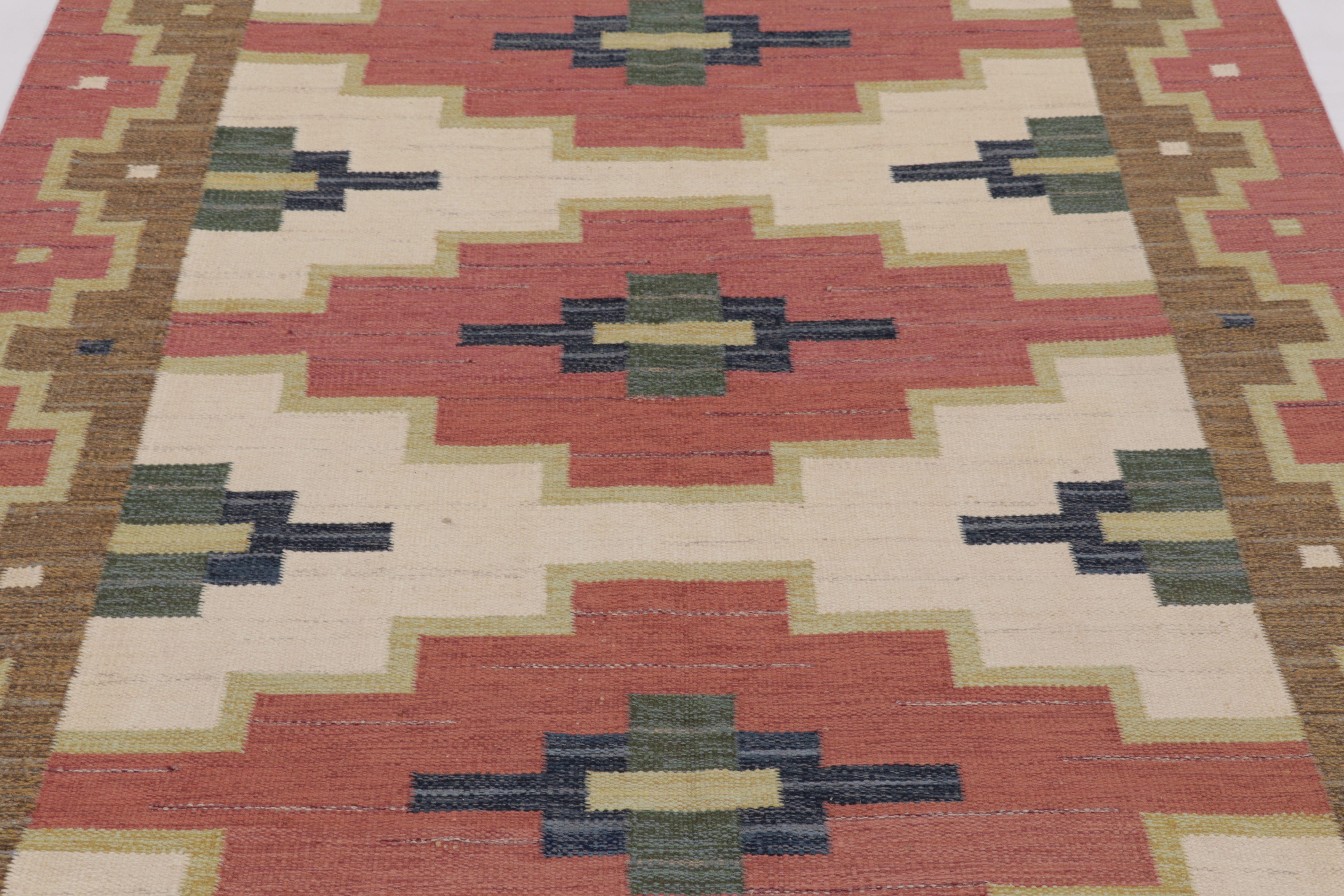 Vintage Swedish Rya Flatweave, Beige mit rotem geometrischen Medaillon - Rug & Kilim (Mitte des 20. Jahrhunderts) im Angebot