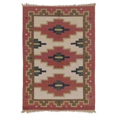 Vintage Swedish Rya Flatweave, Beige with Red Geometric Medallion - Rug & Kilim