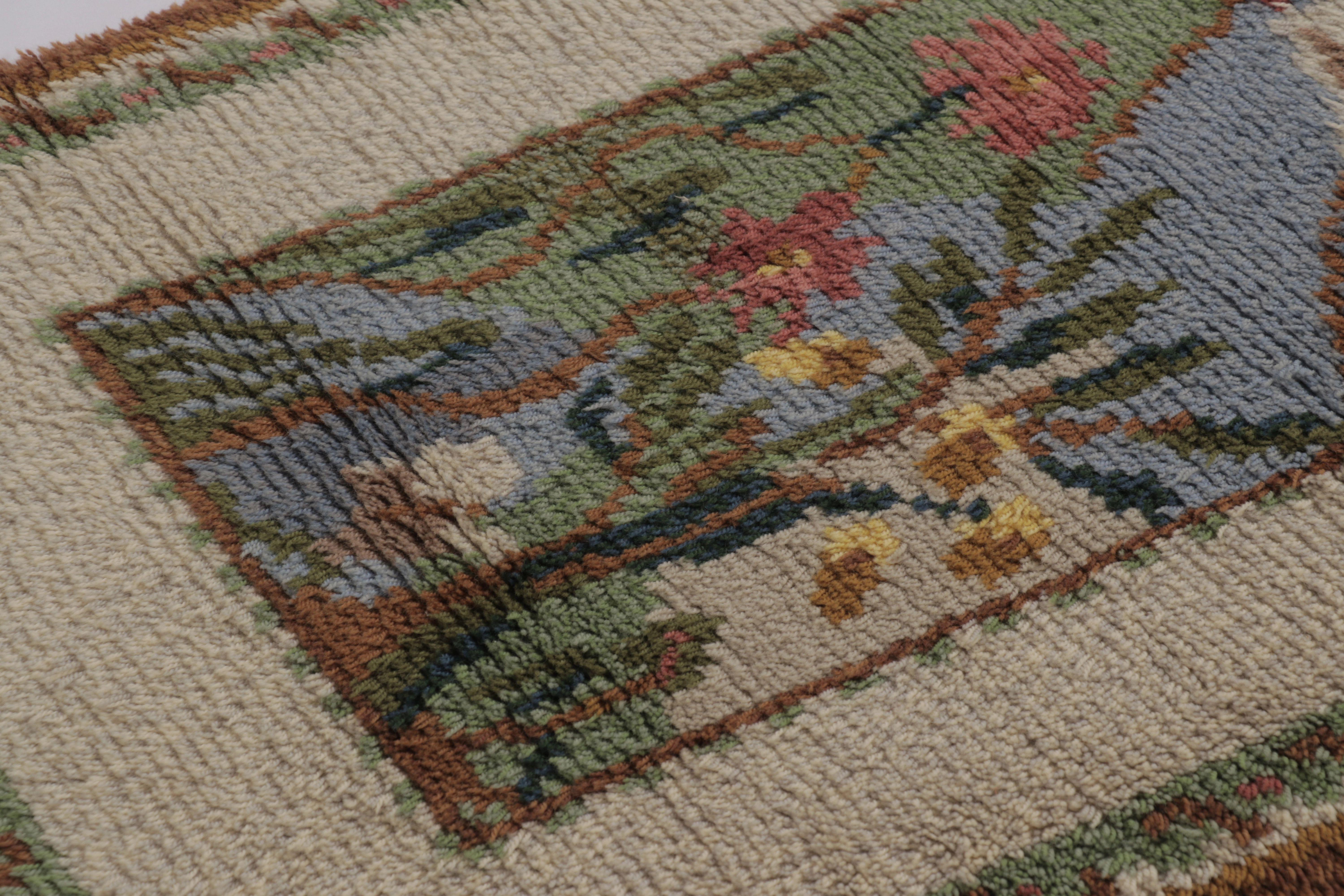 Anudada a mano en lana de pelo largo en Suecia hacia 1960-1970, esta alfombra sueca vintage Rya de 3x5 es una nueva y atrevida incorporación a la selección de Rug & Kilim de alfombras escandinavas icónicas y coleccionables de mediados de siglo de