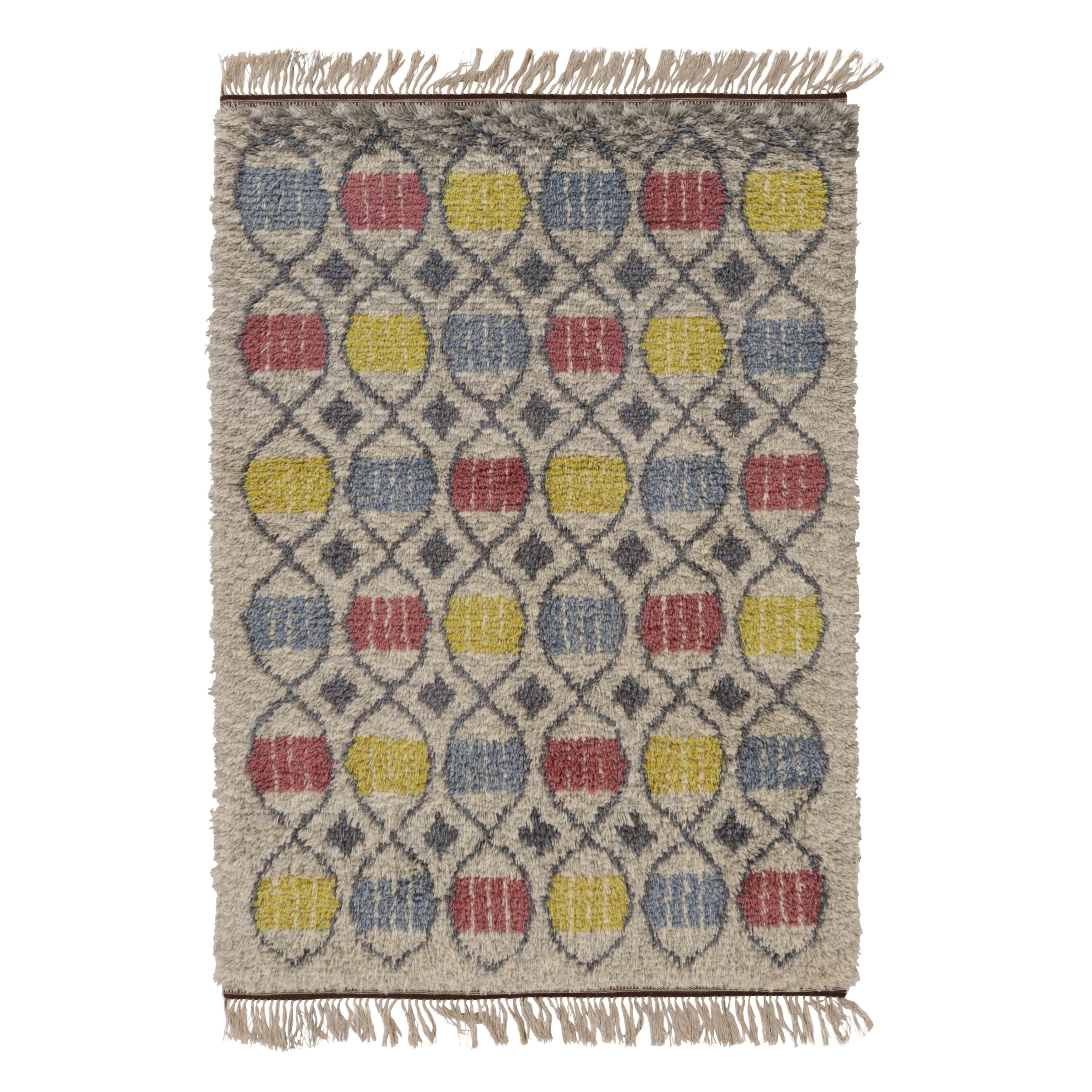 Tappeto vintage svedese Rya, beige con geometria scandinava colorata - Rug & Kilim