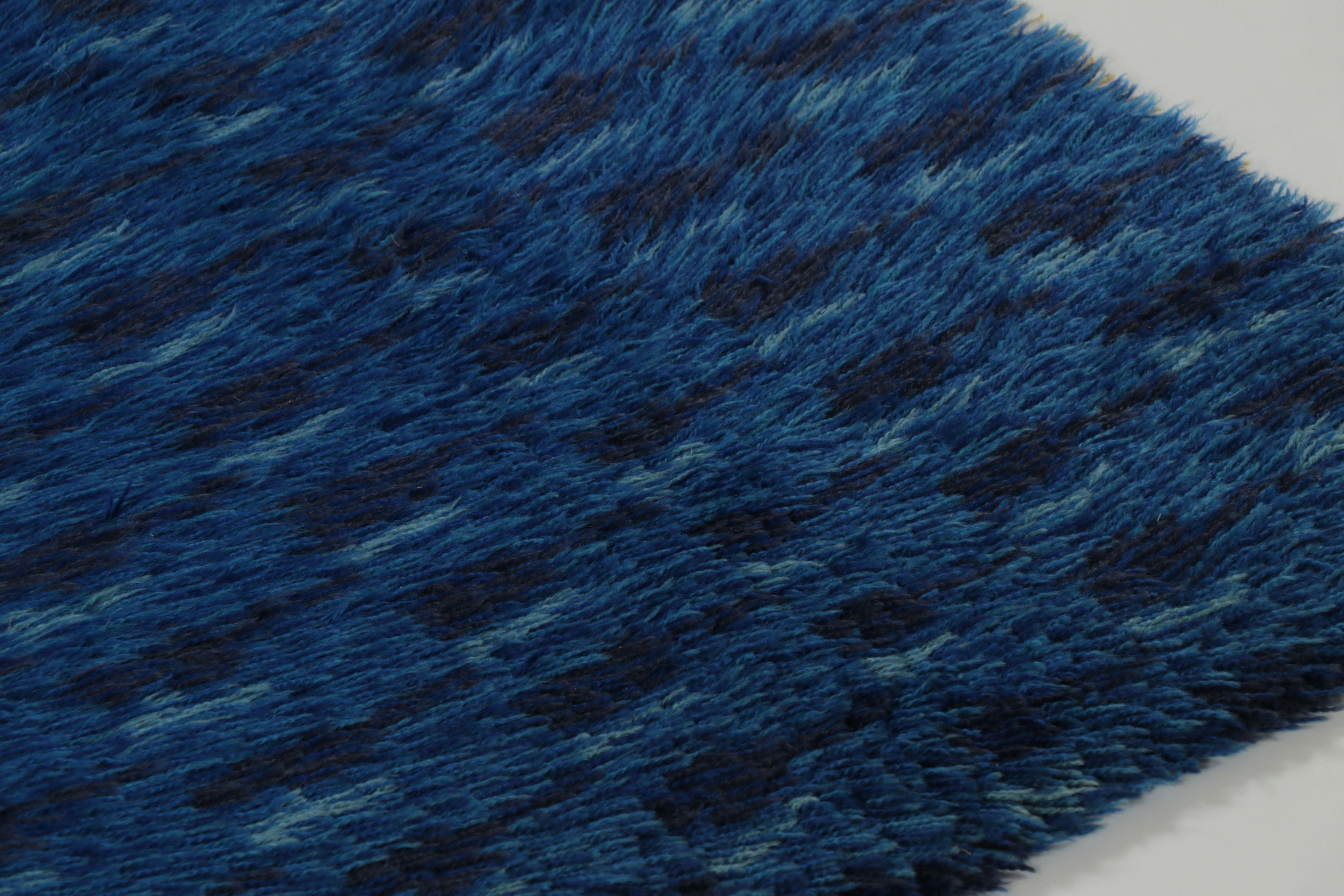 Tapis suédois vintage Rya, motifs scandinaves bleus et noirs - Rug & Kilim Bon état - En vente à Long Island City, NY