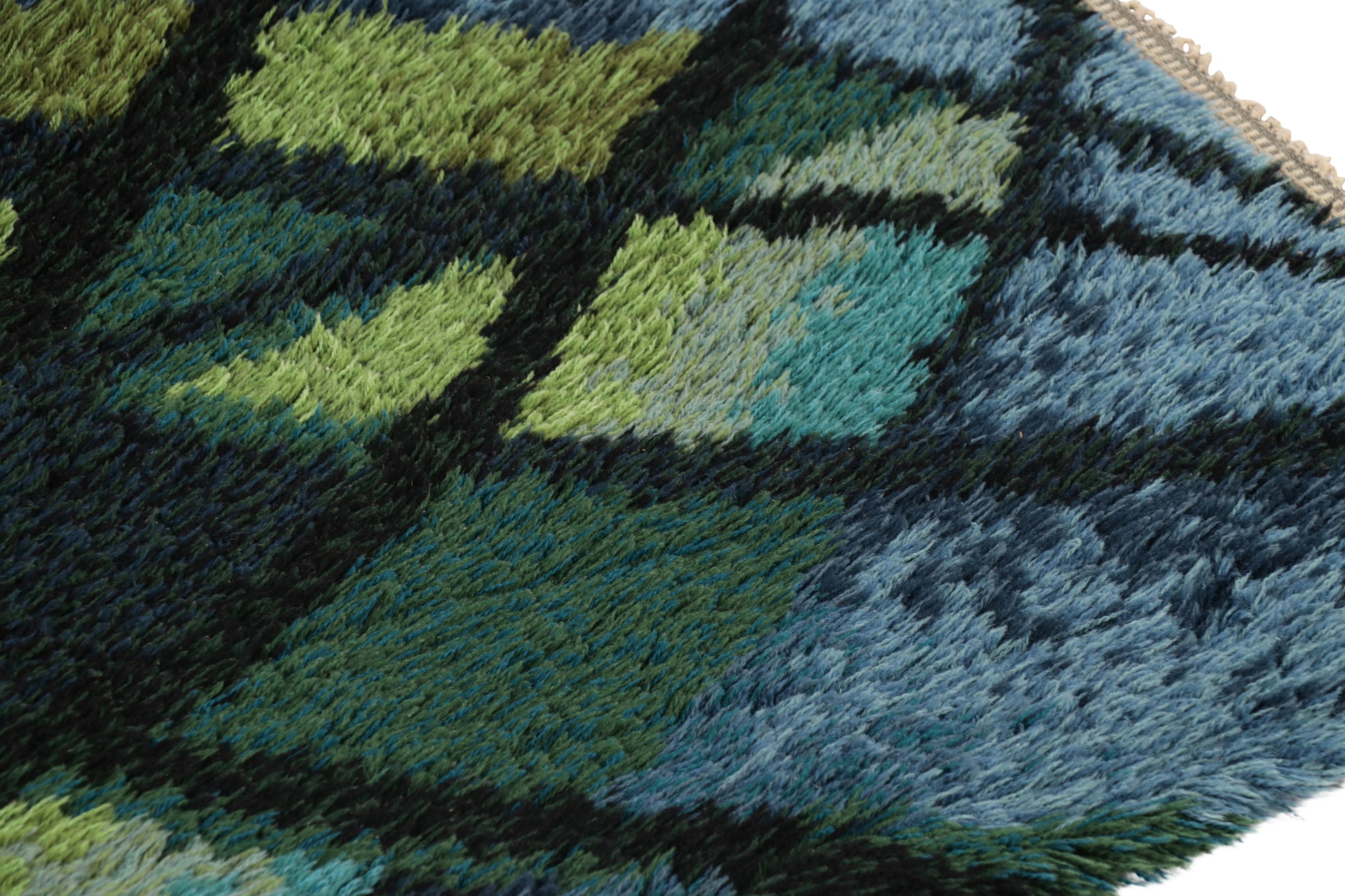 Suédois Vintage Swedish Rya Rug, Blue with Scandinavian Geometric Patterns - Rug & Kilim en vente