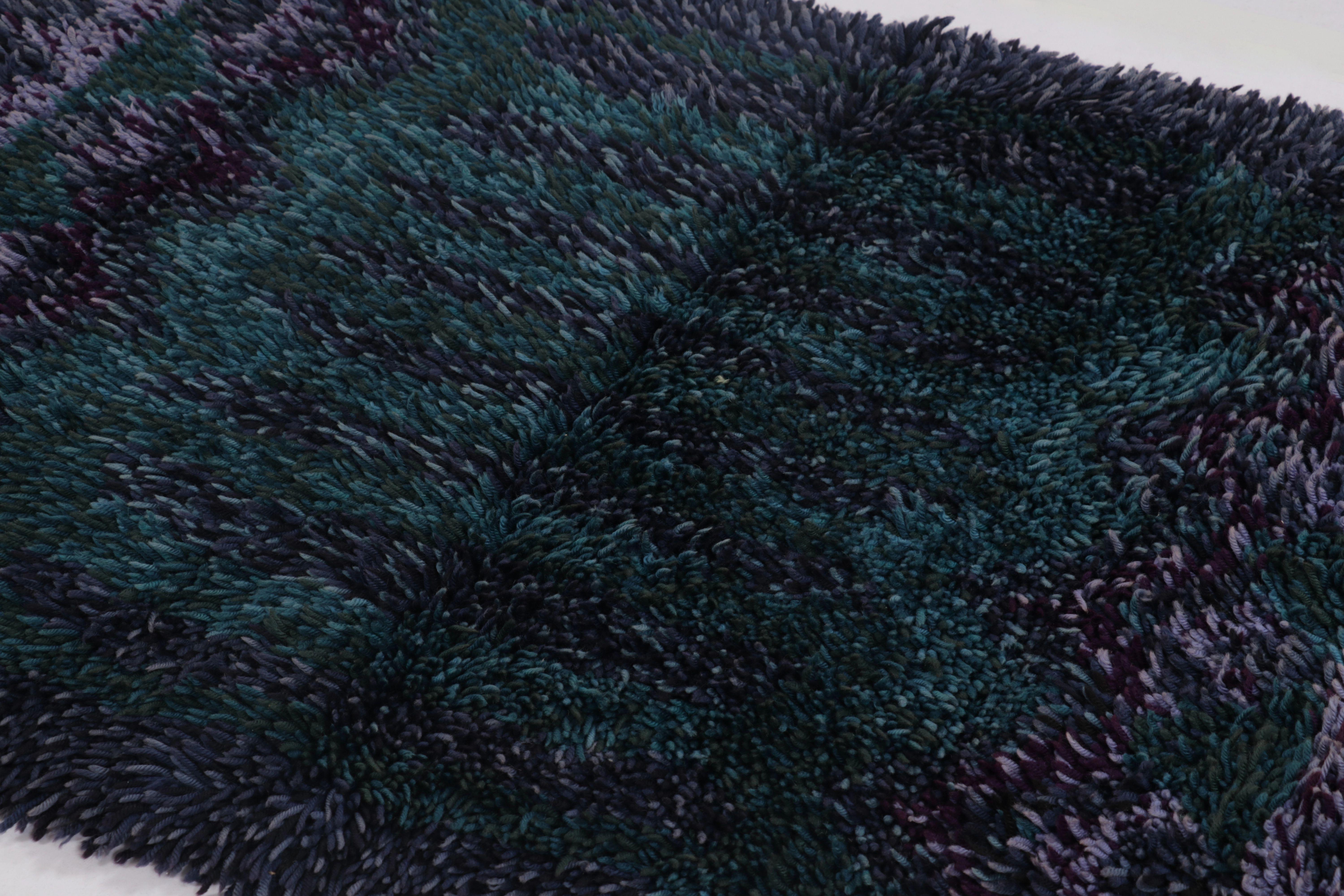 Schwedischer Vintage-Teppich Rya, blau mit skandinavischen geometrischen Mustern - Rug & Kilim (Handgeknüpft) im Angebot