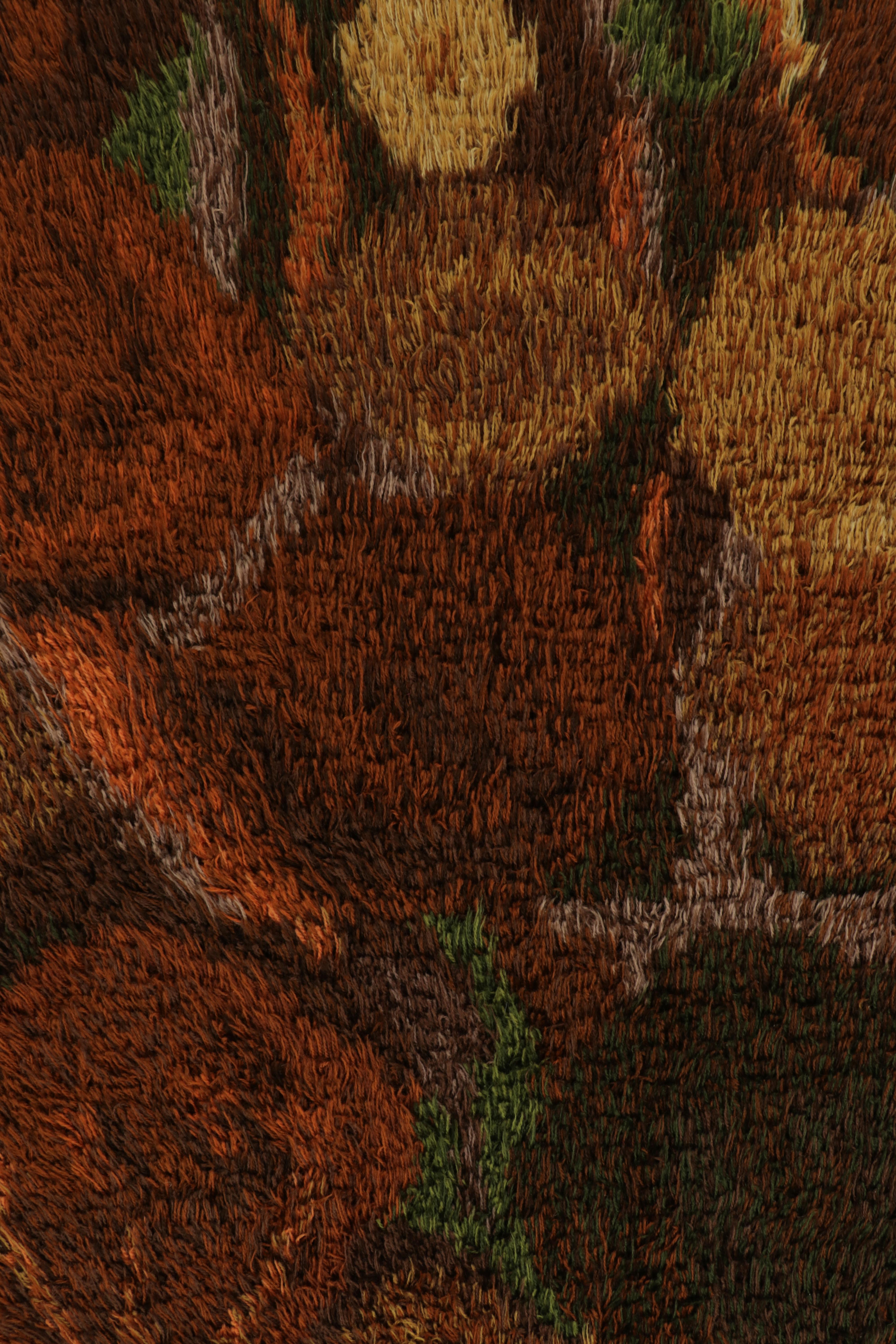 Alfombra sueca vintage Rya, atrevida policromía escandinava abstracta - Rug & Kilim en Bueno estado para la venta en Long Island City, NY